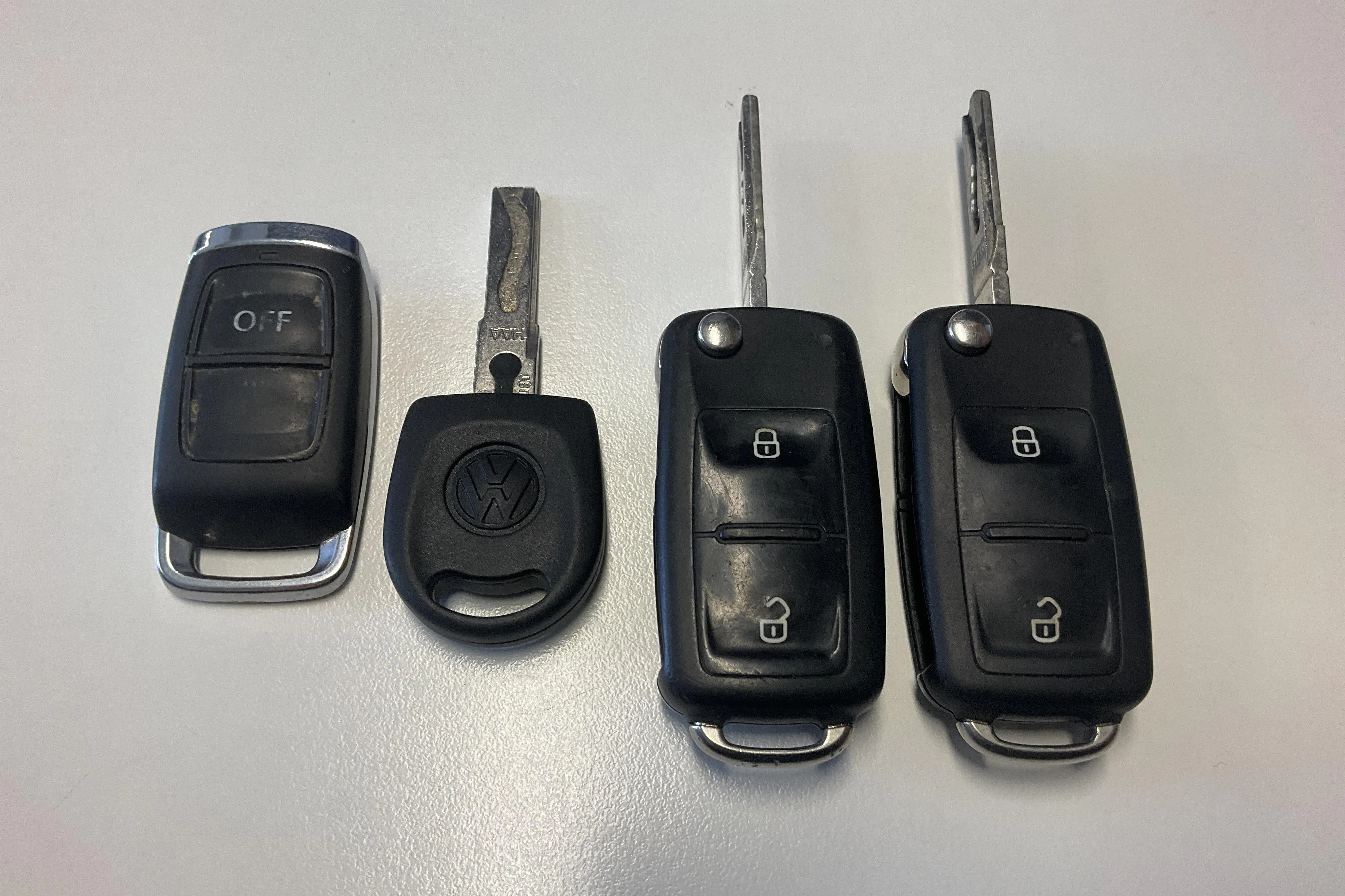 Presentation photo 12 of 12: VW Transporter T6 2.0 TDI BMT Skåp (150hk) - 190 290 km - Automatic - black - 2017