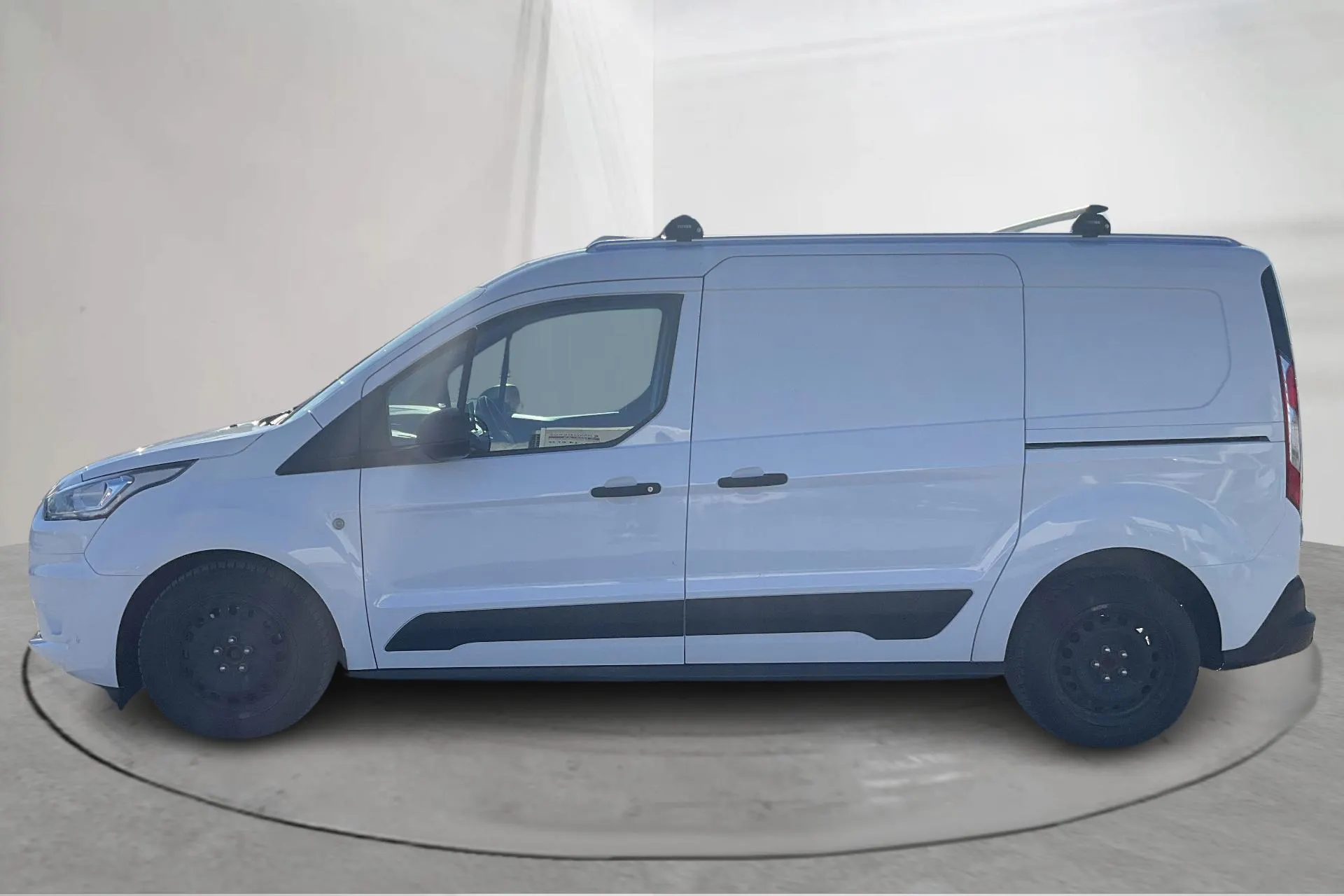 Presentationsfoto 2 av 15: Ford Transit Connect 1.5 EcoBlue (100hk) - 4 874 mil - Automat - vit - 2021