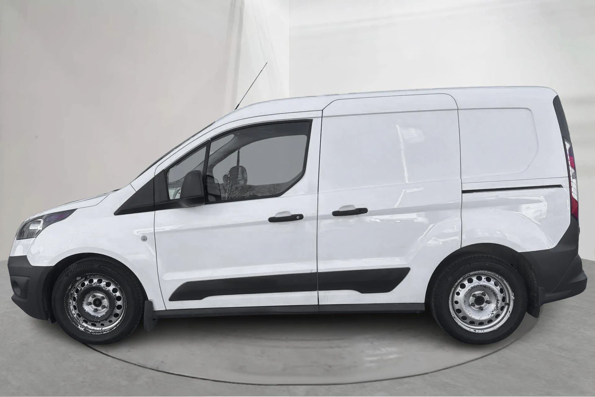 Presentation photo 2 of 15: Ford Transit Connect 1.5 TDCi (75hk) - 202 270 km - Manual - white - 2018