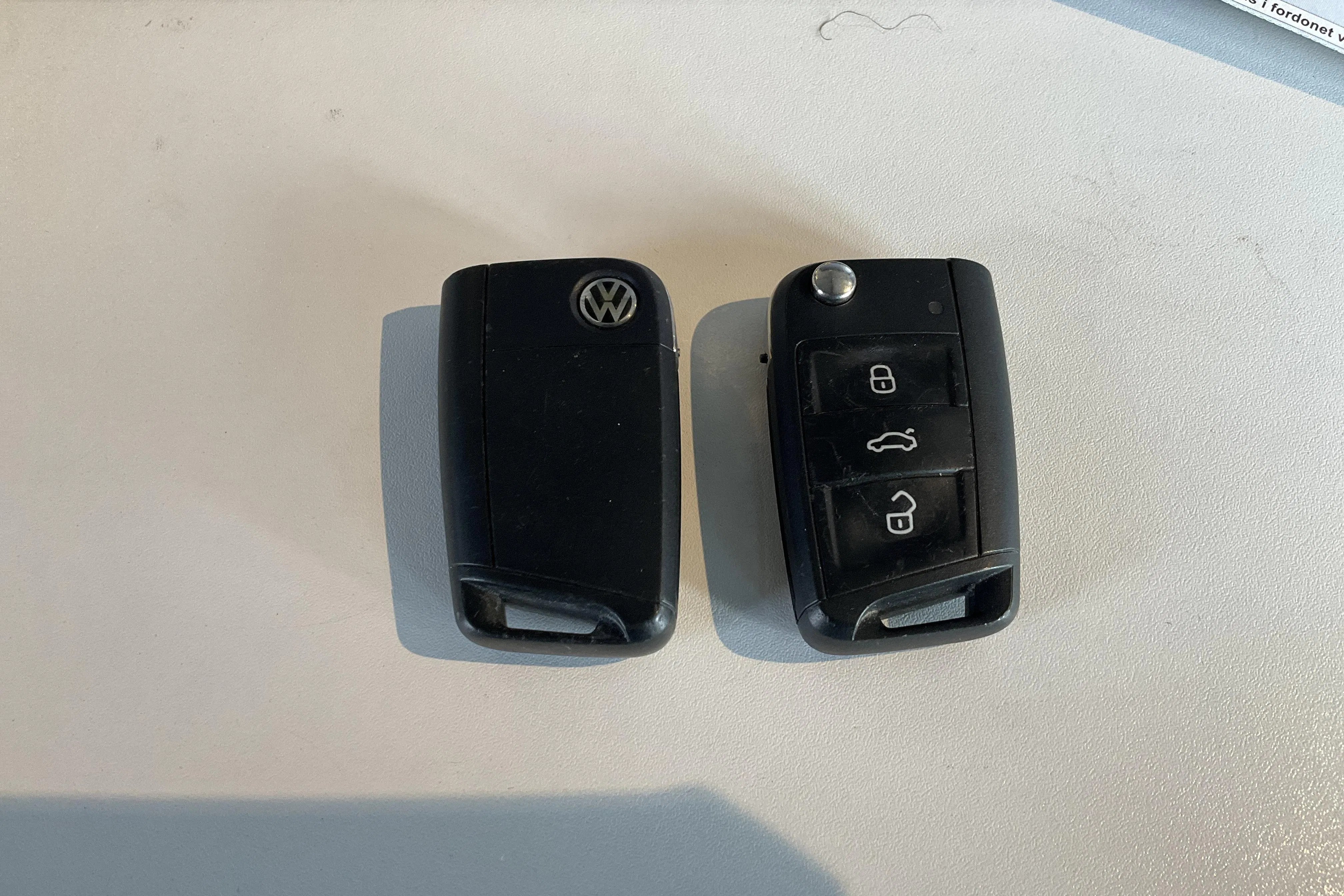 Presentationsfoto 13 av 13: VW Golf VII 1.4 TGI BlueMotion Sportscombi (110hk) - 14 474 mil - Manuell - vit - 2015