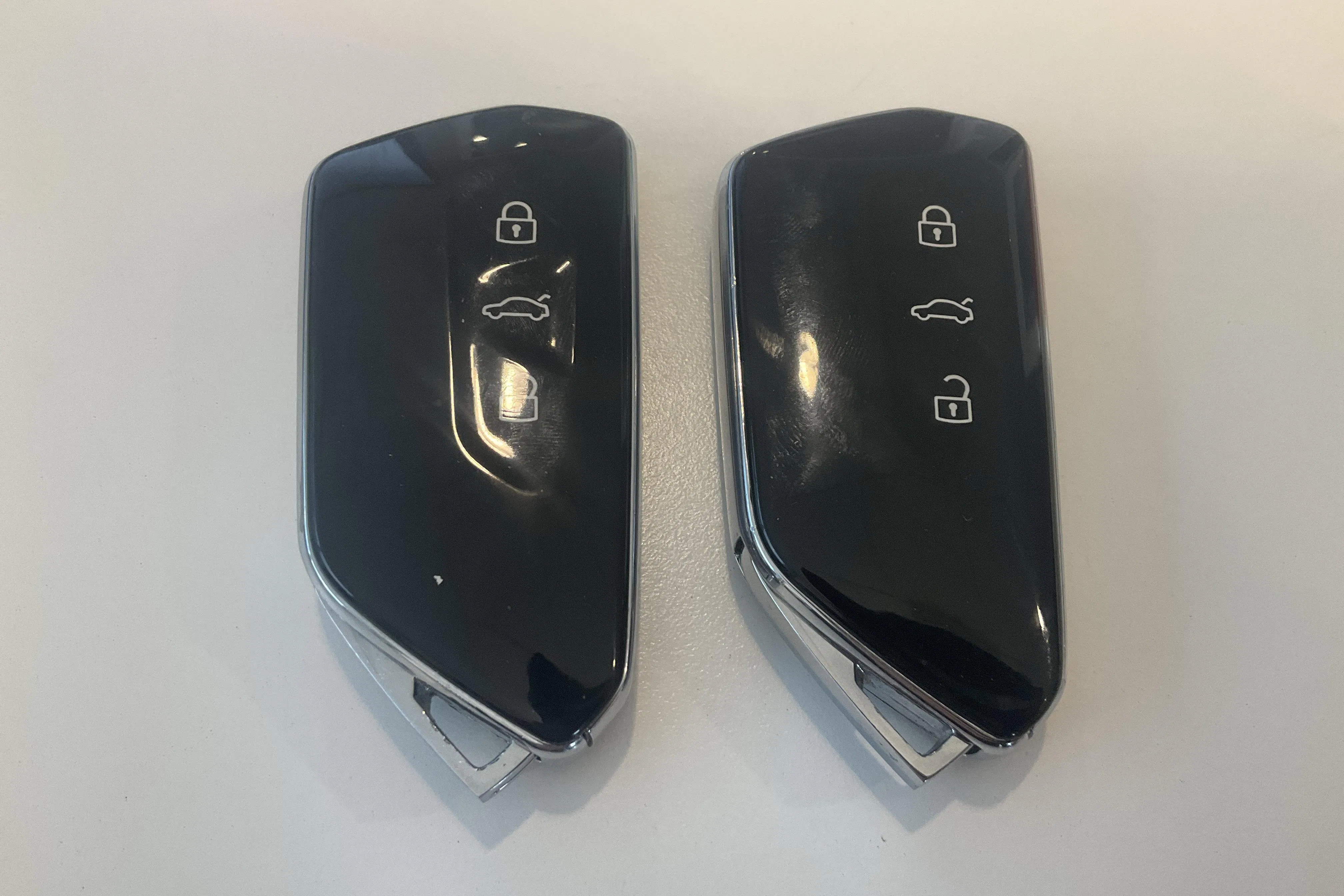 Presentationsfoto 23 av 23: Skoda Enyaq iV 80x (265hk) - 7 916 mil - Automat - silver - 2023