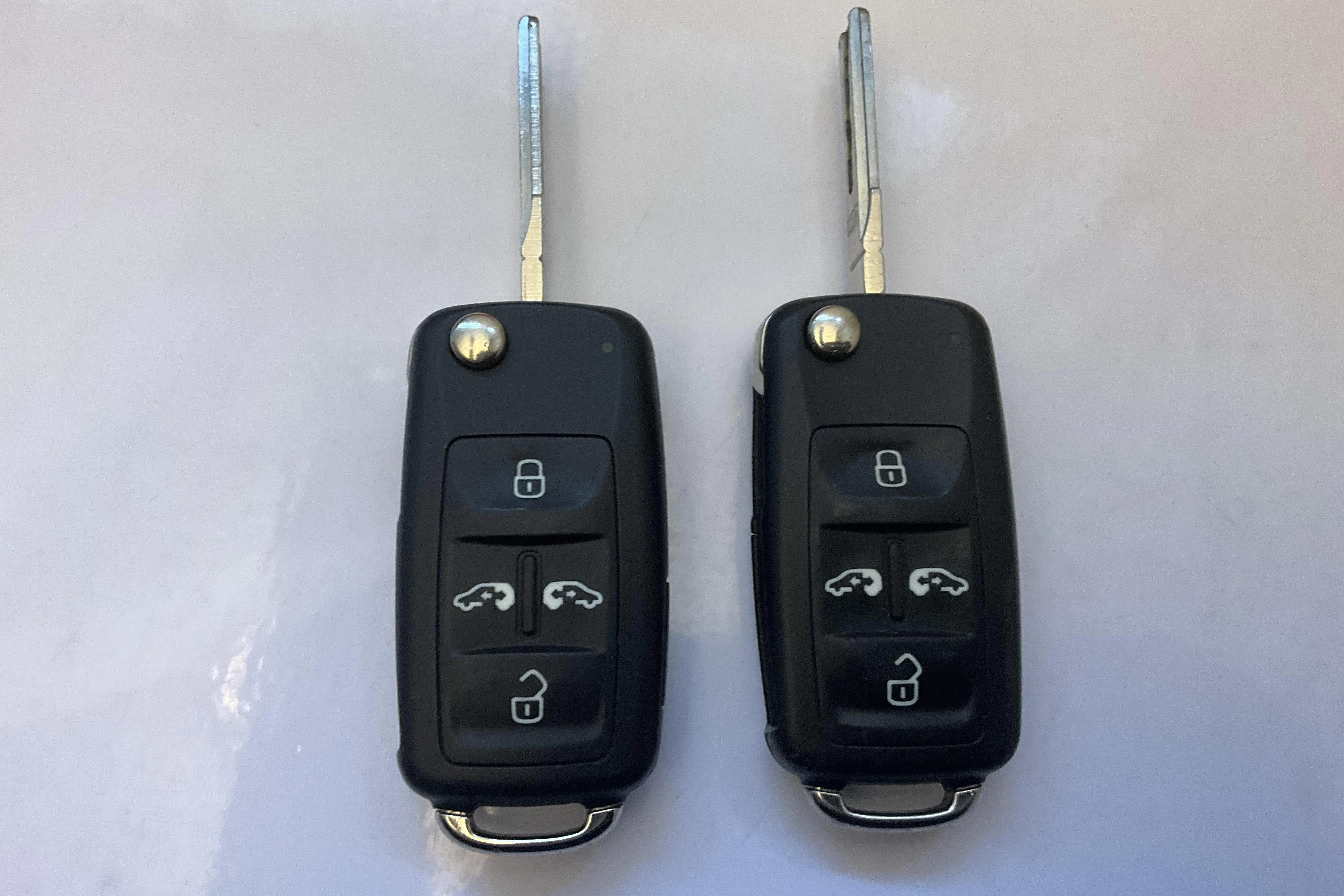 Presentationsfoto 20 av 20: VW Sharan 2.0 TDI BlueMotion Technology (170hk) - 25 991 mil - Automat - svart - 2012