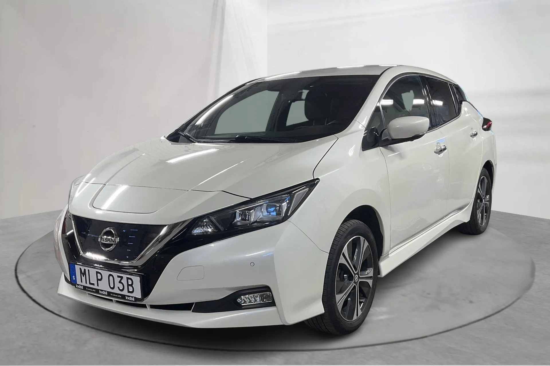 Nissan LEAF 5dr 62kWh (214hk)