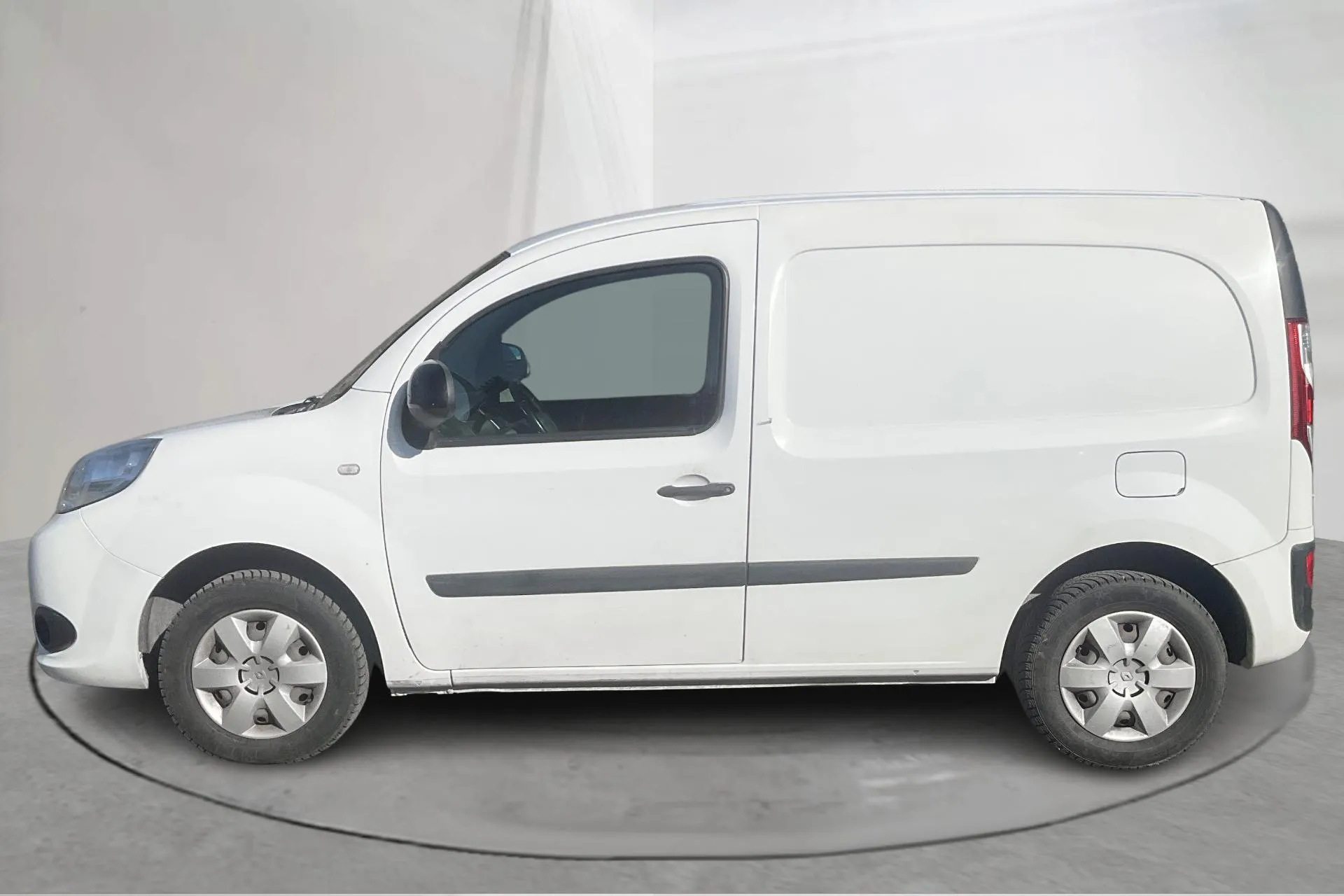 Presentation photo 2 of 12: Renault Kangoo 1.5 dCi Express (90hk) - 137 520 km - Automatic - white - 2019