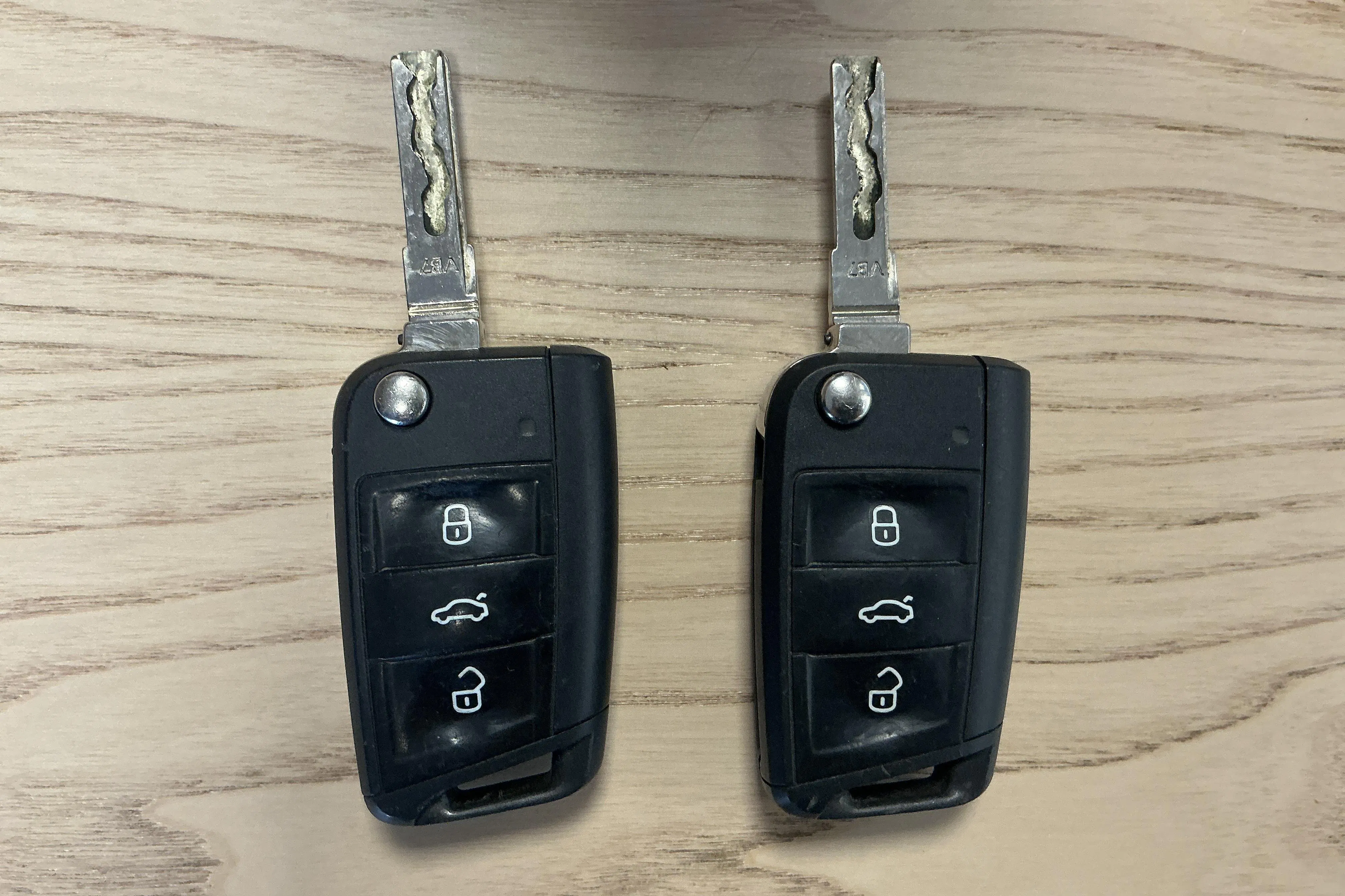 Presentationsfoto 13 av 13: VW Golf VII 1.6 TDI BlueMotion Technology 5dr (105hk) - 12 832 mil - Manuell - blå - 2013