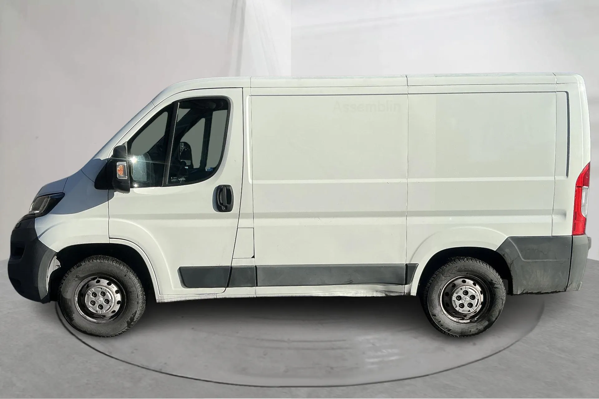 Presentationsfoto 2 av 14: Peugeot Boxer 2.2 HDI Skåp (130hk) - 22 156 mil - Manuell - vit - 2016