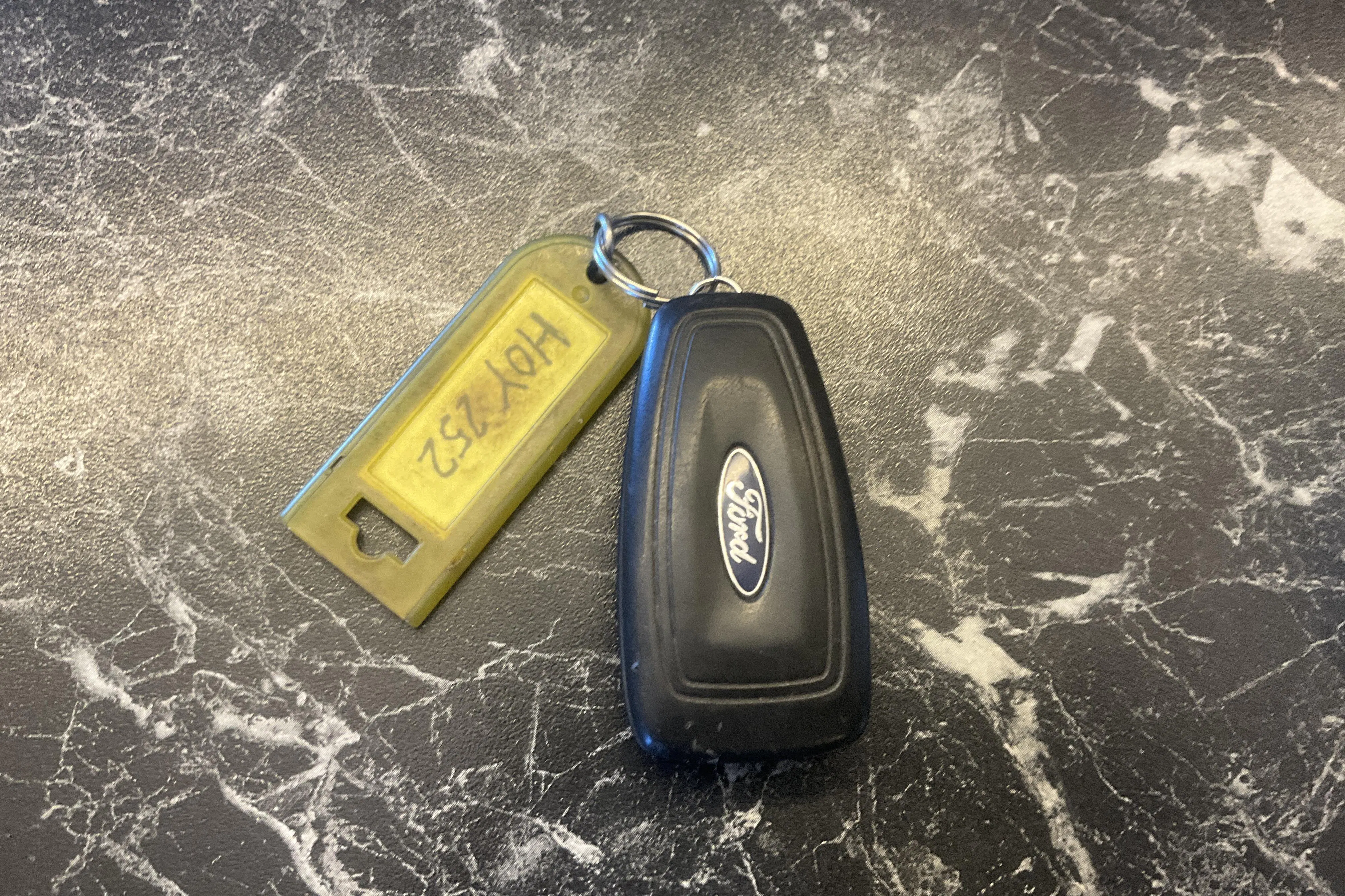 Presentation photo 18 of 18: Ford Transit Custom 300 (130hk) - 97 660 km - Manual - white - 2018