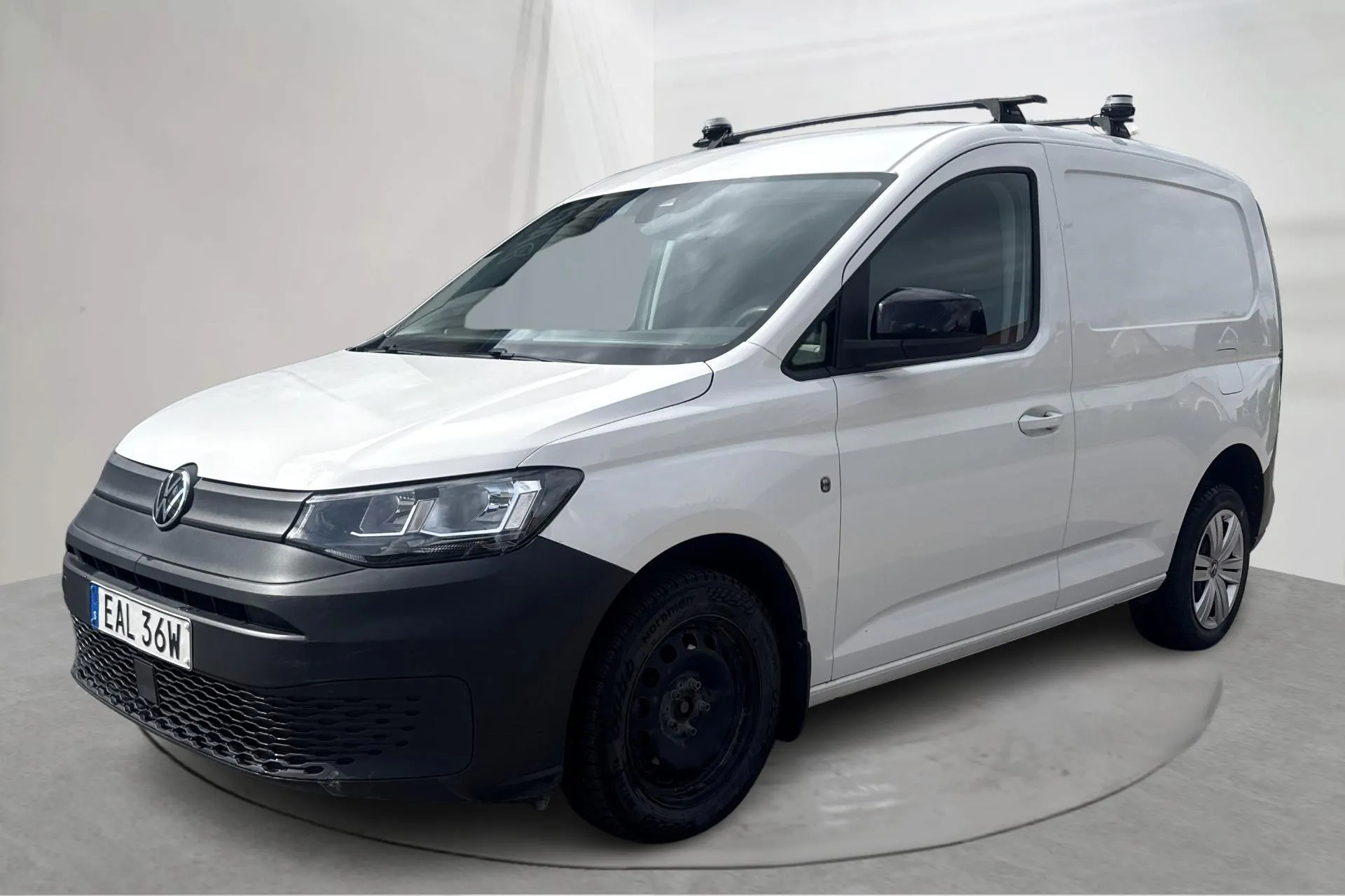 Presentation photo 1 of 13: VW Caddy Cargo 2.0 TDI Skåp (75hk) - 56 790 km - Manual - white - 2021