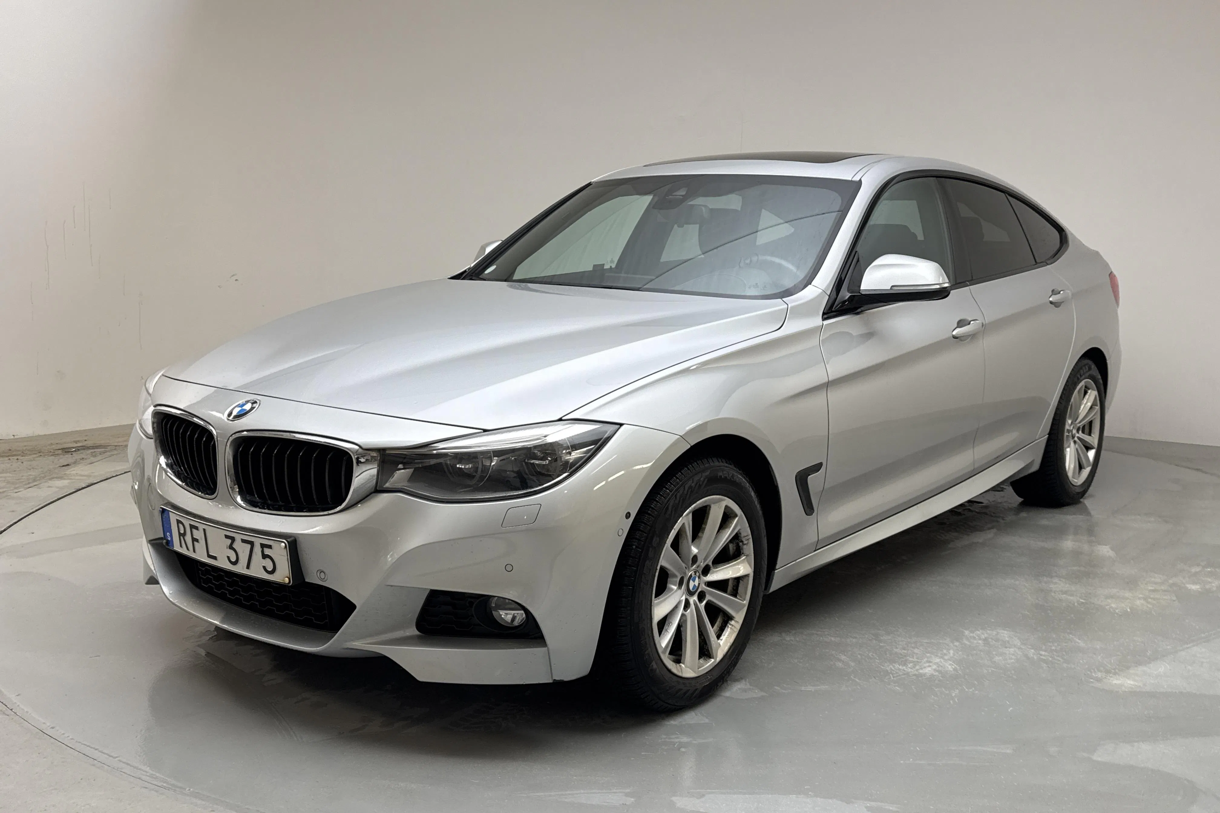 BMW 320i xDrive Sedan, F30 (184hk)