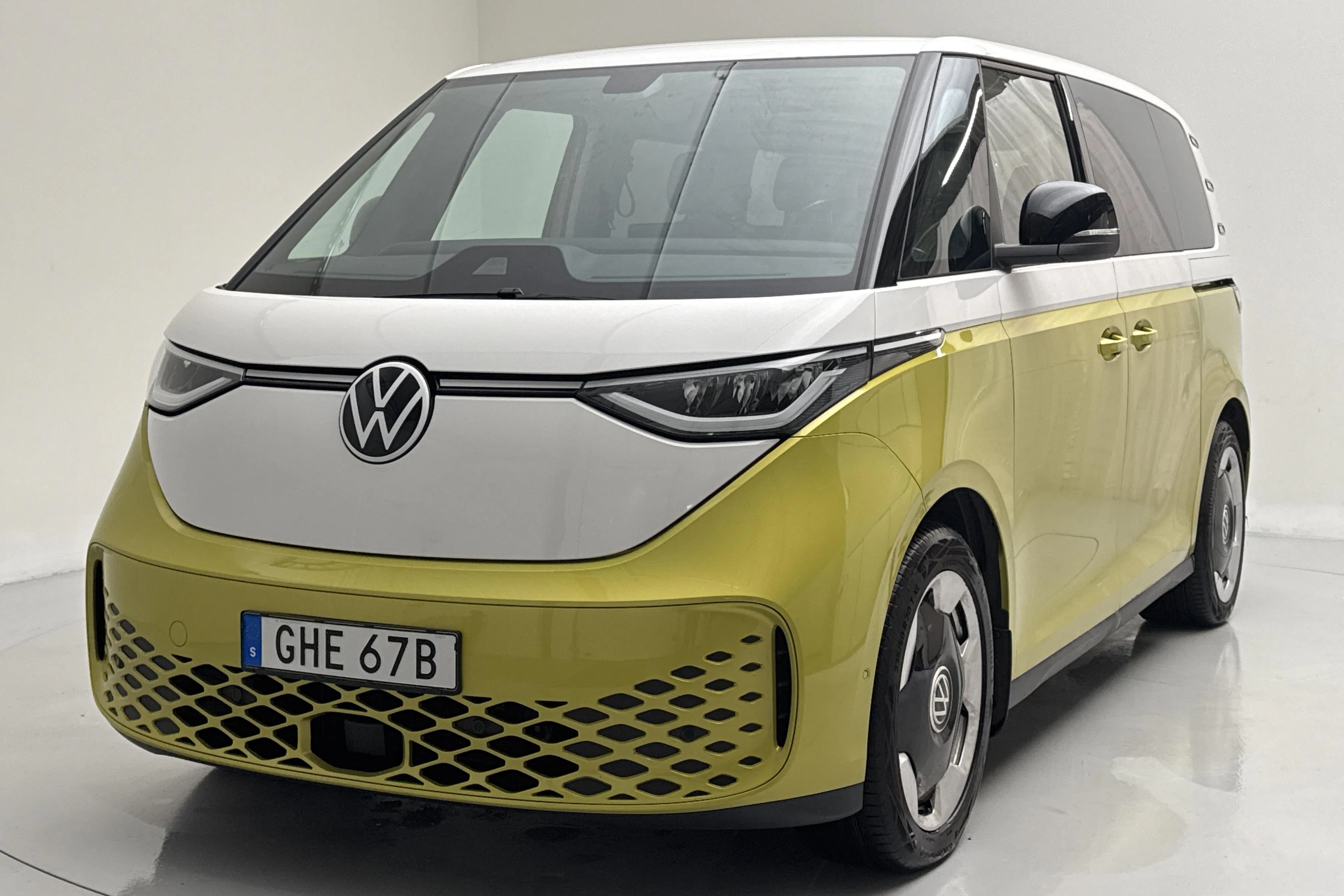 Presentation photo 1 of 19: VW ID. Buzz (204hk) - 33 790 km - Automatic - 2023