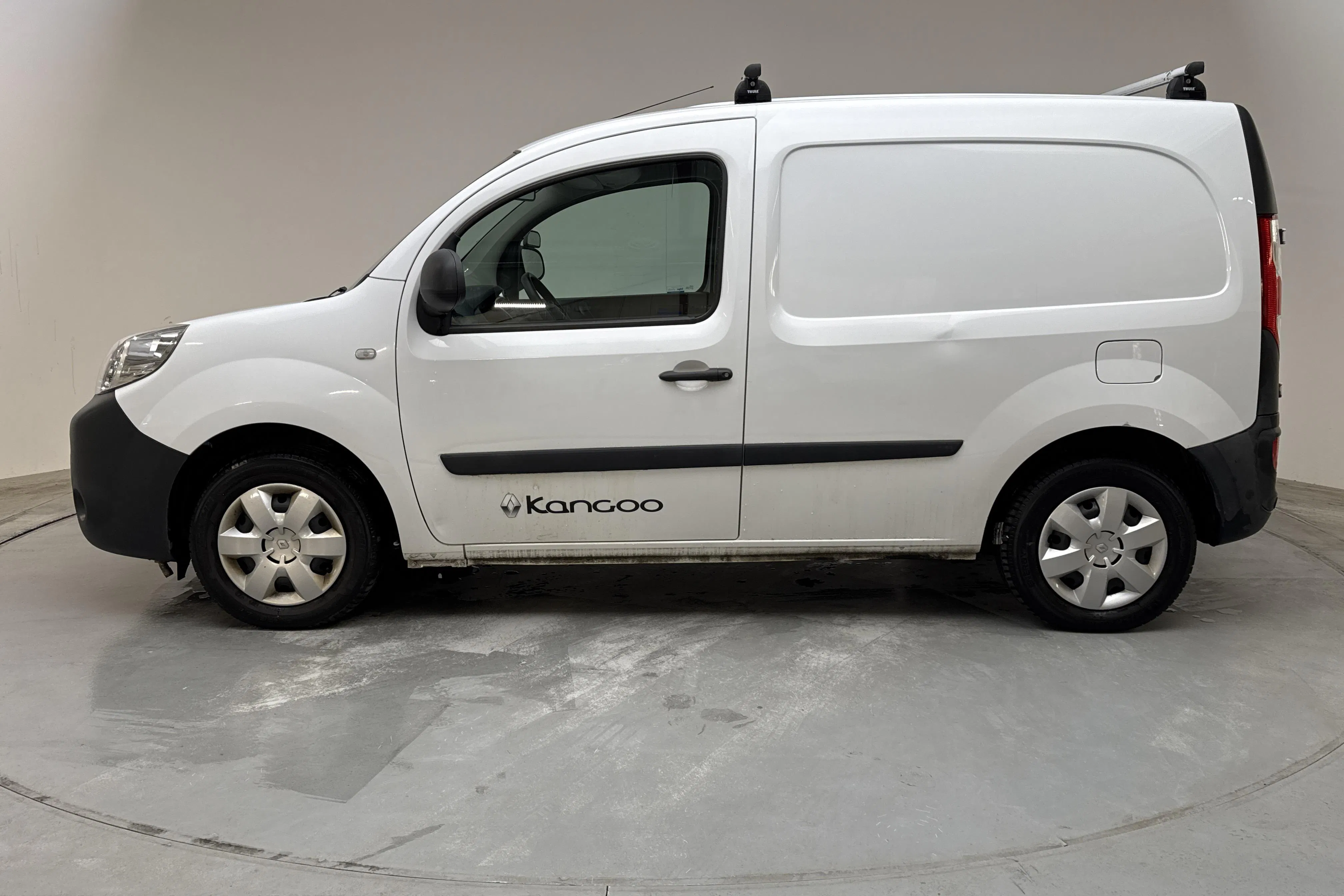 Presentationsfoto 2 av 14: Renault Kangoo 1.5 dCi Skåp (110hk) - 5 409 mil - Manuell - vit - 2018