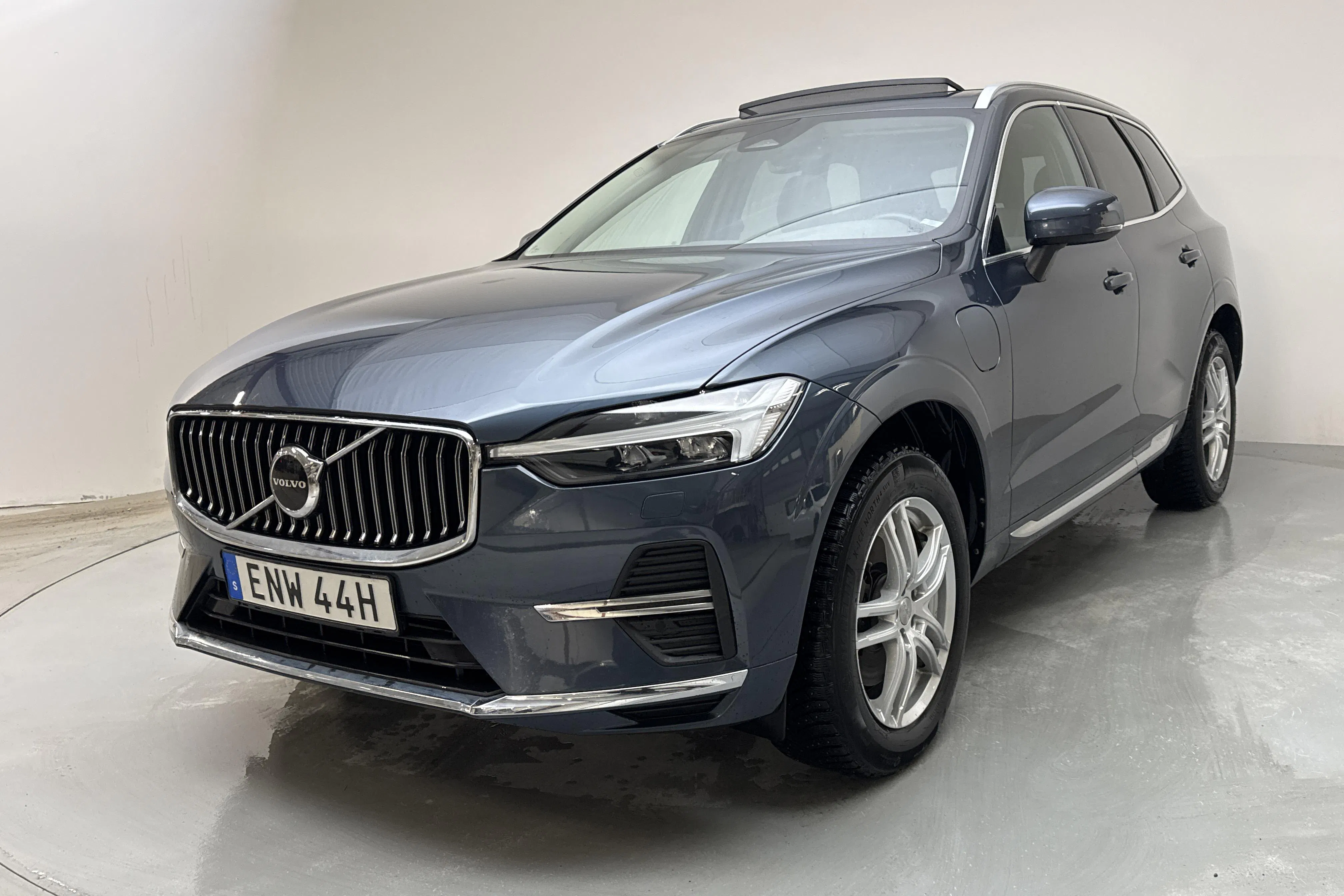Volvo XC60 T6 AWD Recharge (350hk)