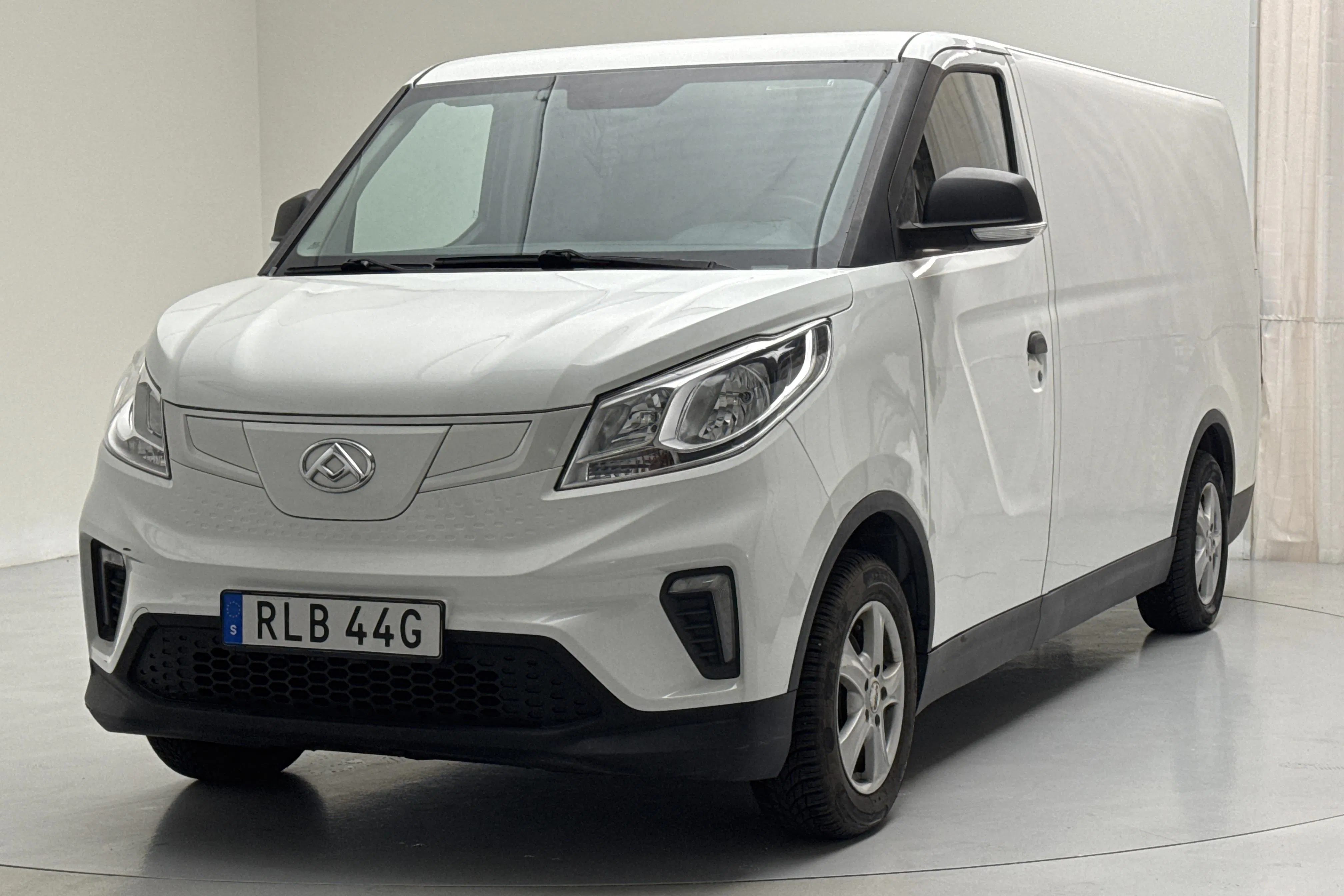 Presentationsfoto 1 av 13: Maxus e-Deliver 3 52.5kWh (122hk) - 7 166 mil - Automat - vit - 2020