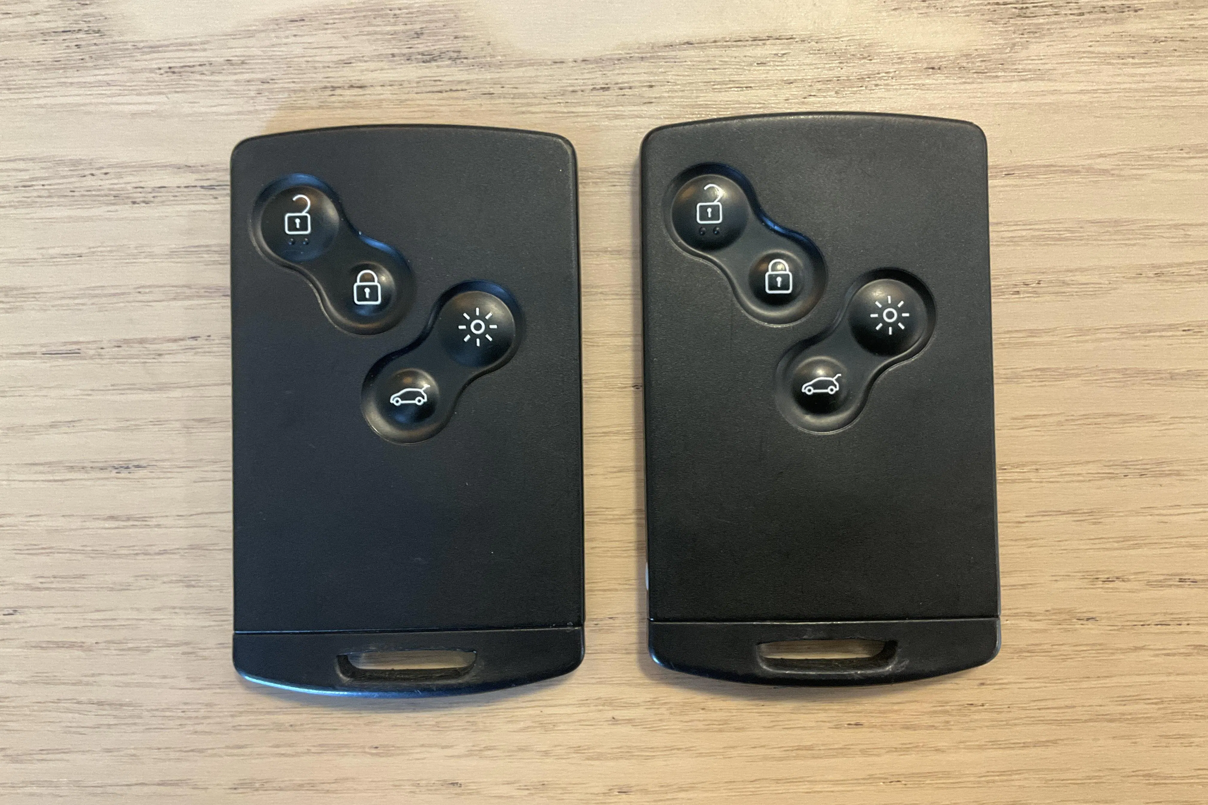 Presentationsfoto 13 av 13: Renault Captur 1.2 TCe (120hk) - 8 165 mil - Automat - 2018