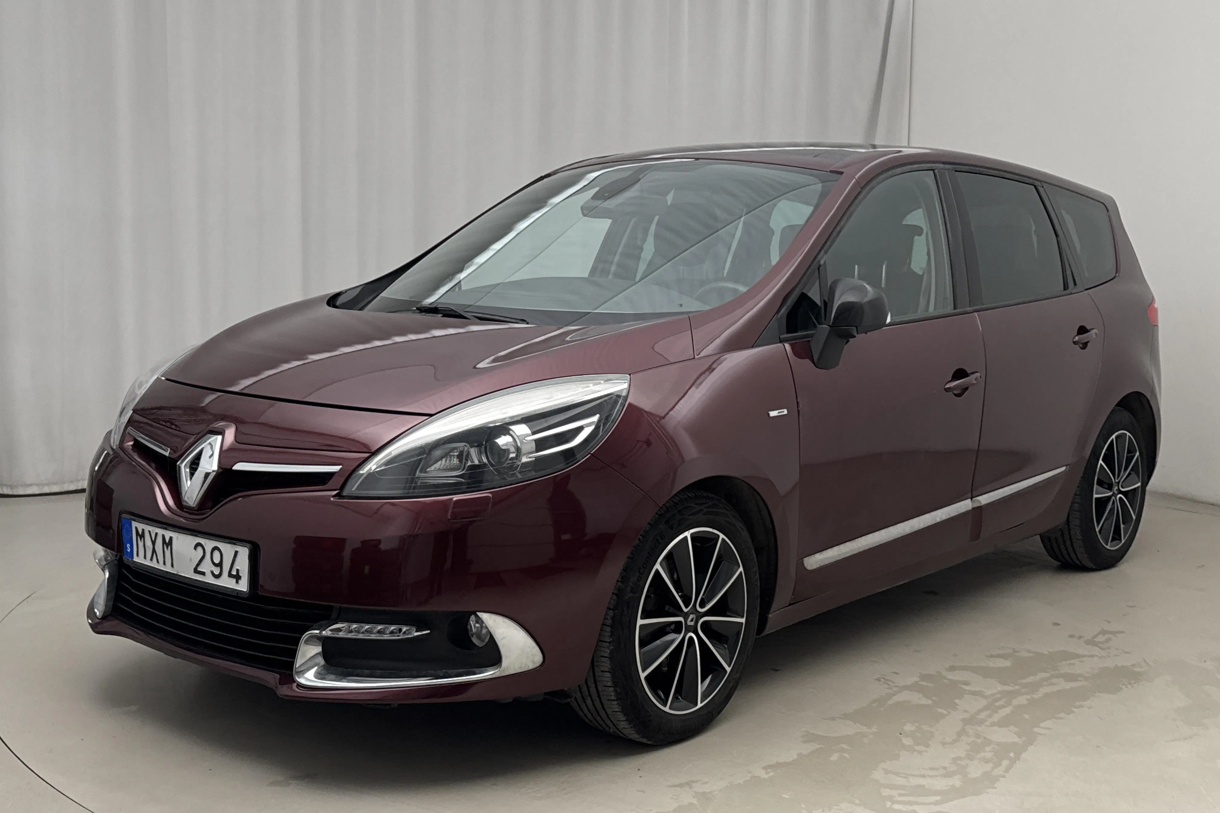 Presentationsfoto 1 av 17: Renault Grand Scénic III 1.5 dCi FAP (110hk) - 18 149 mil - Automat - röd - 2012