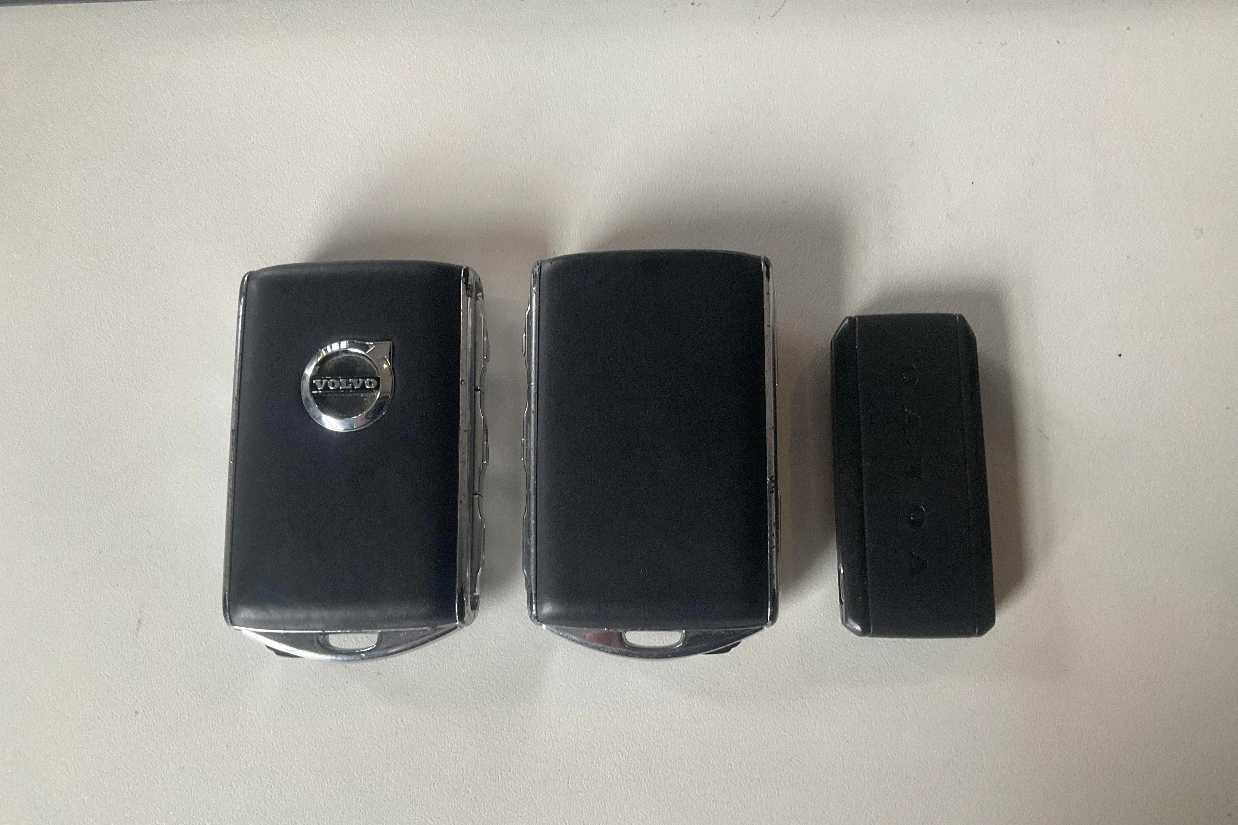 Präsentationsfoto 23 von 23: Volvo XC60 T8 AWD Recharge Polestar Engineered (405hk) - 99 880 Kilometer - Verkaufsautomat - Weiß - 2020