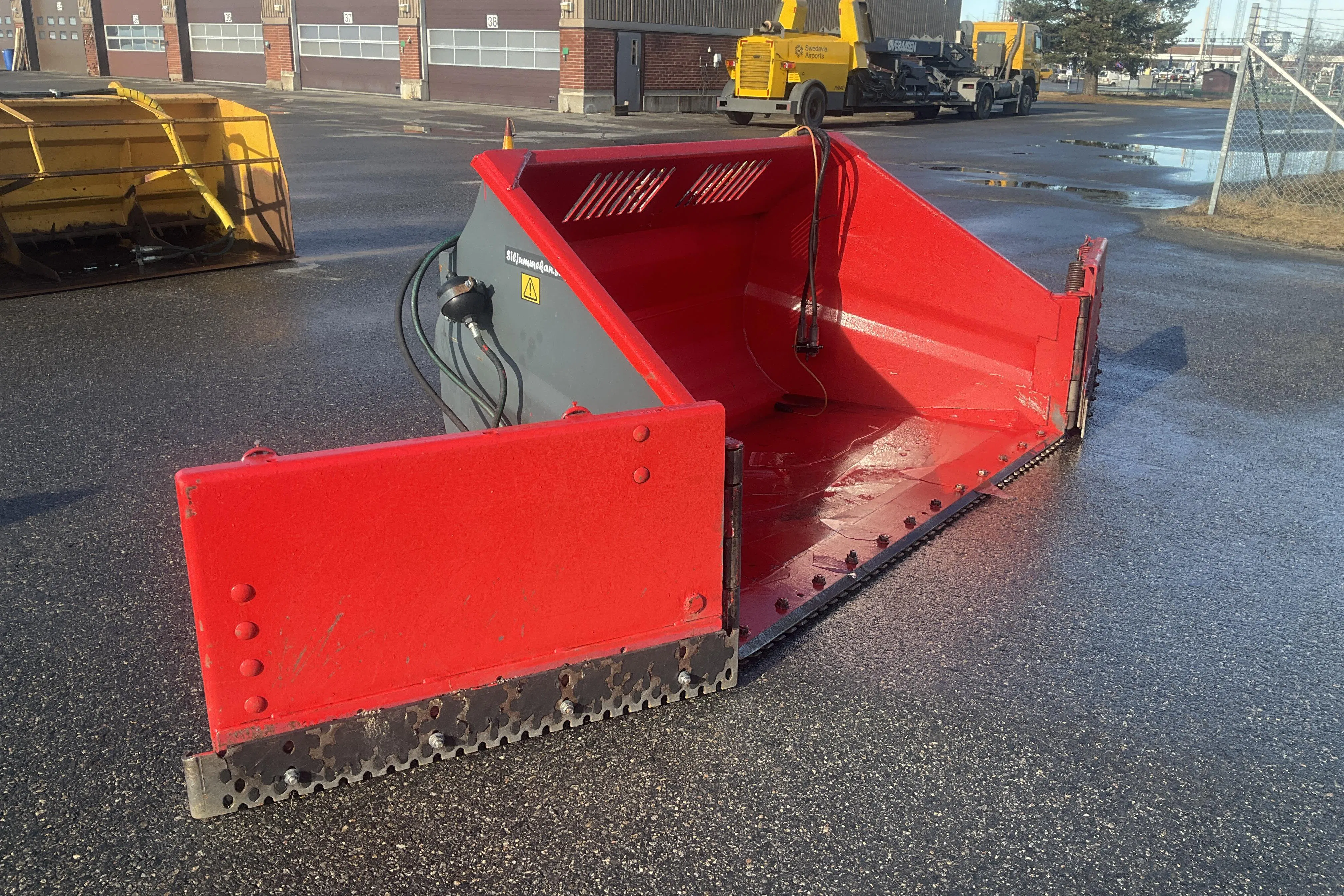 Presentation photo 1 of 13: Siljum Multiskopa - 0 km - 2011