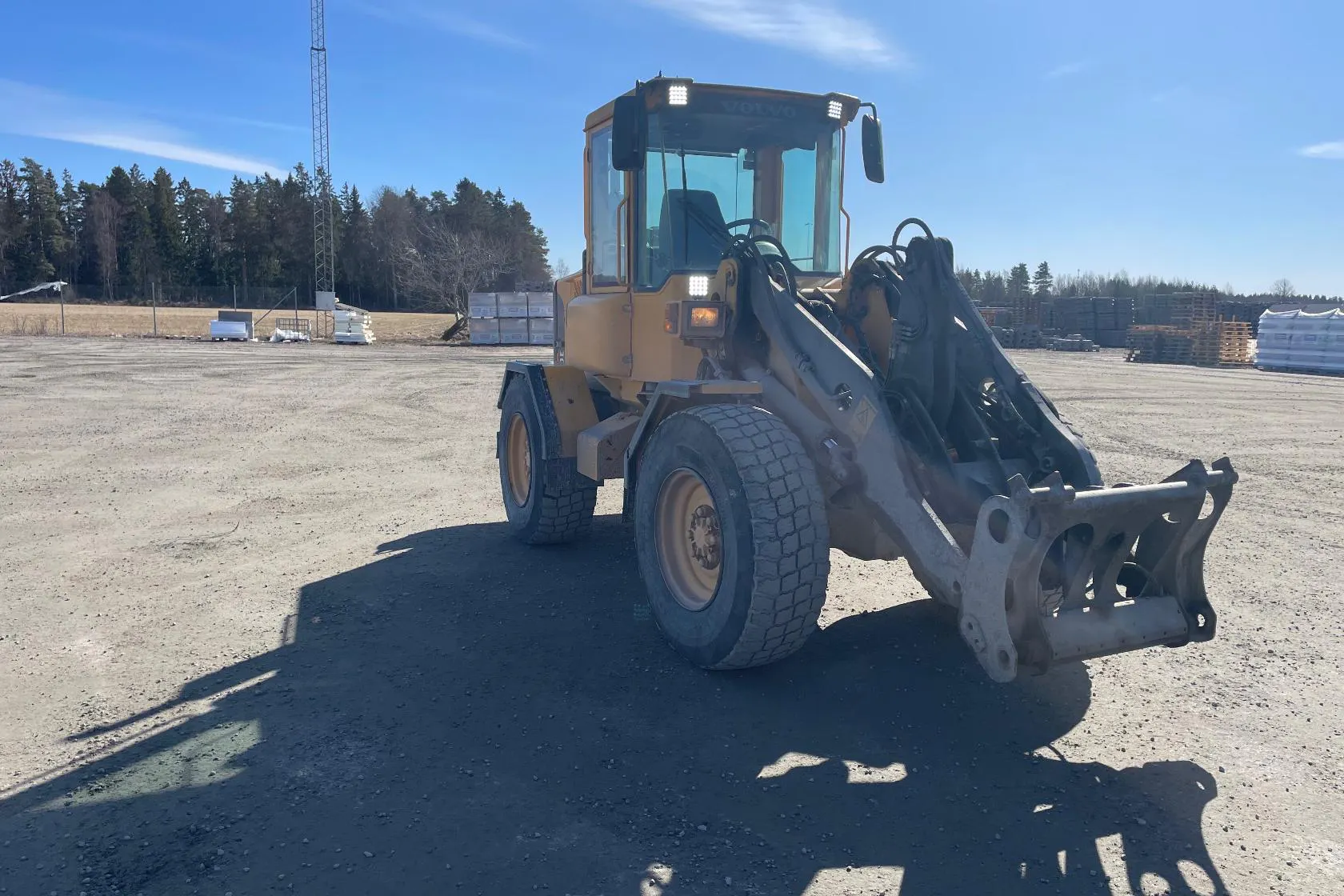 Presentationsfoto 2 av 51: Volvo L50E -  - Automat - gul - 2006