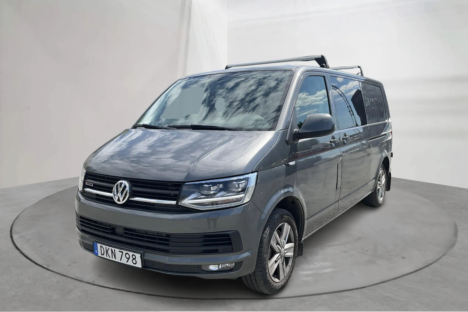 Presentation photo 1 of 14: VW Transporter TwinCab 2.0 TDI BMT 4MOTION (204hk) - 232 940 km - Automatic - gray - 2018