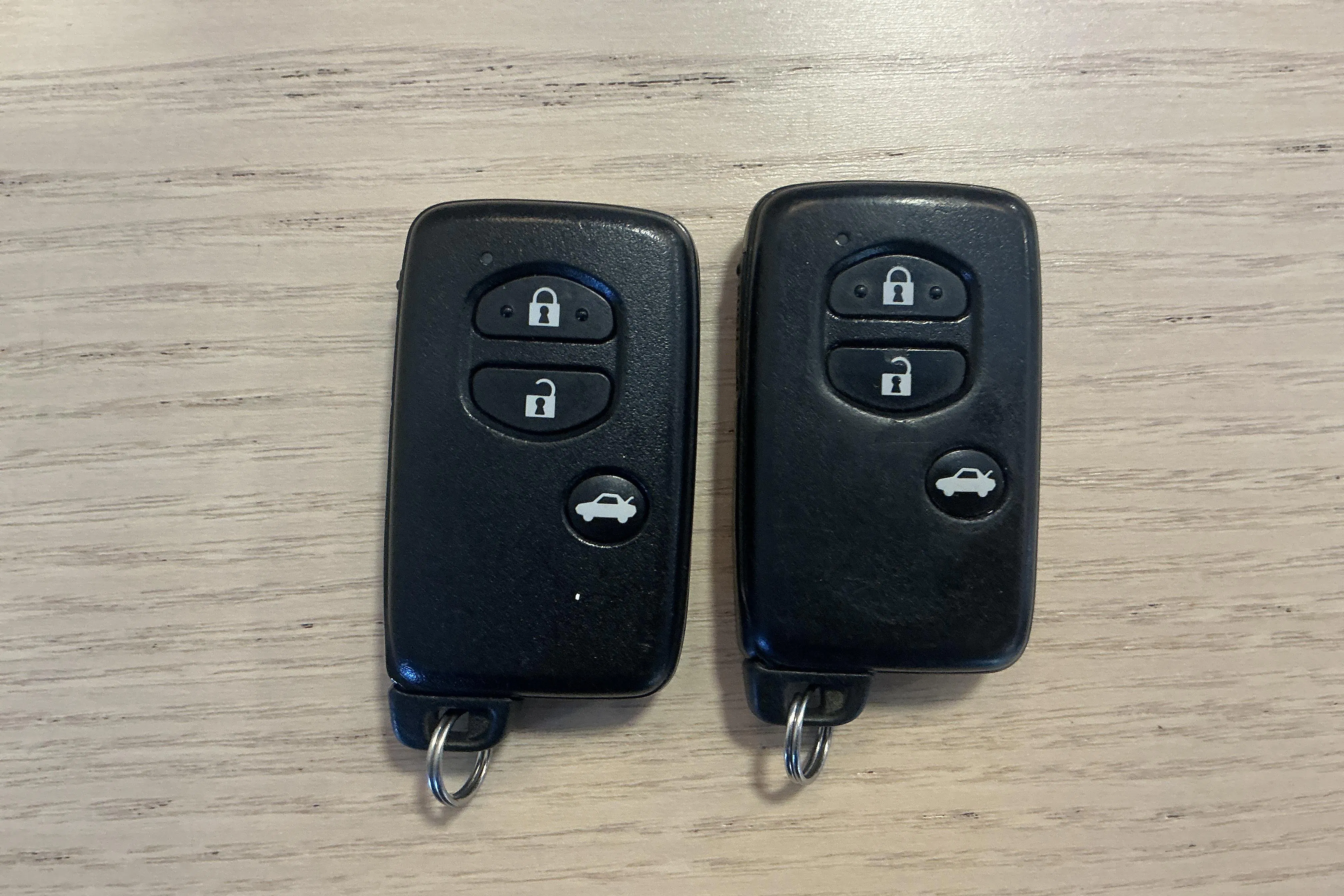 Presentationsfoto 13 av 13: Toyota Avensis 1.8 Touring Sports (147hk) - 13 716 mil - Manuell - silver - 2017