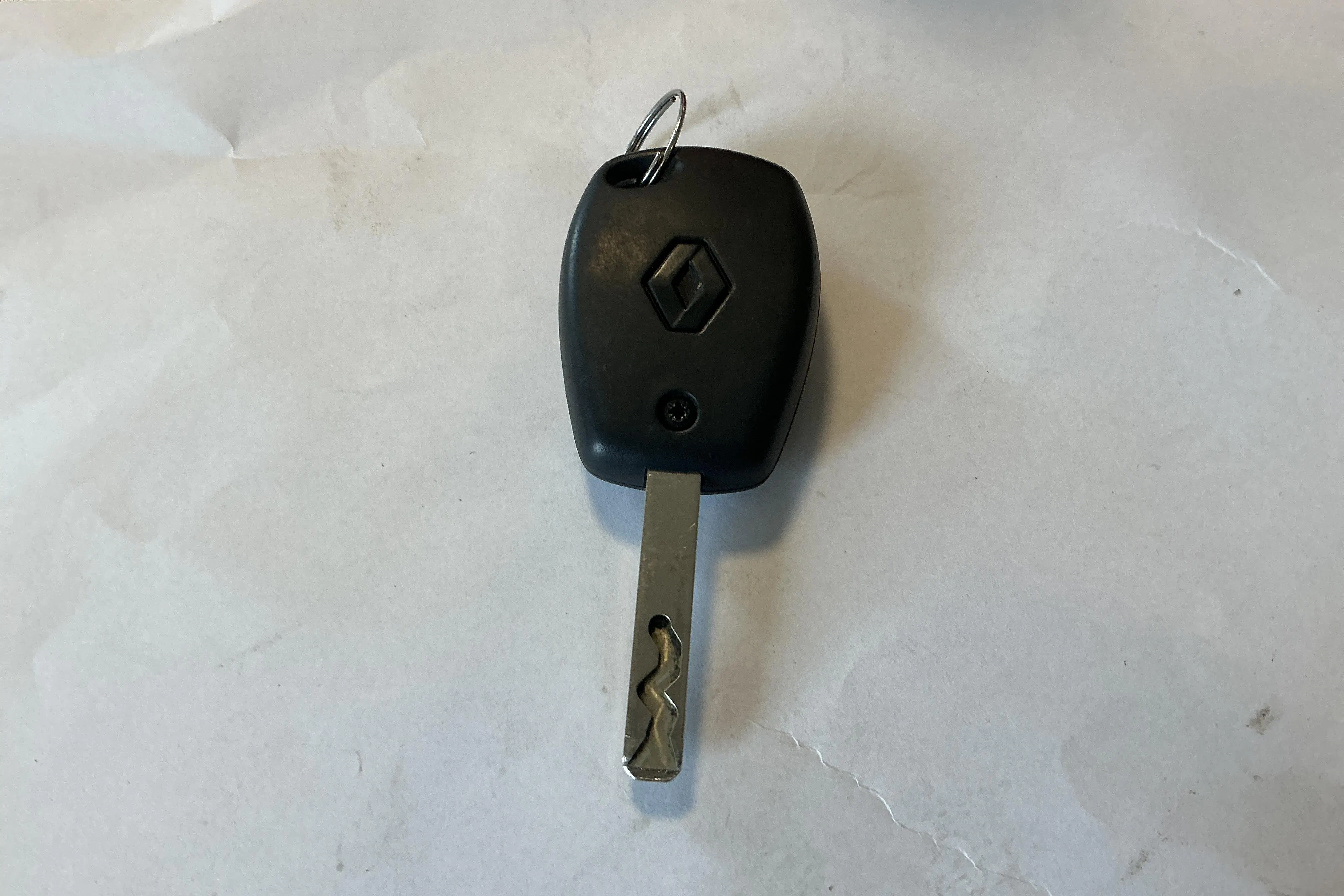 Presentation photo 16 of 16: Renault Master 2.3 dCi 2WD (145hk) - 125 760 km - Manual - white - 2023