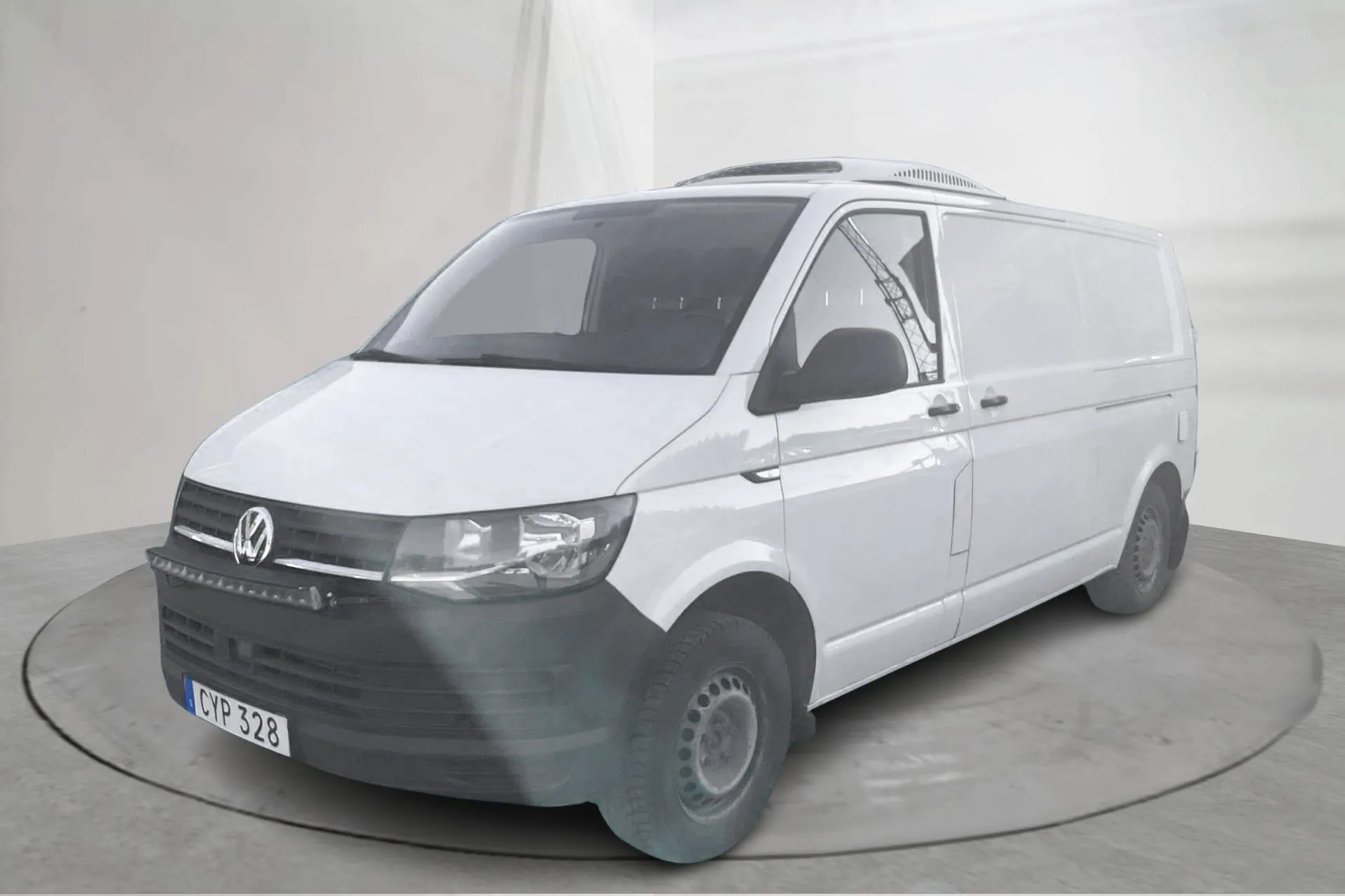 Presentation photo 1 of 16: VW Transporter T6 2.0 TDI BMT Skåp (150hk) - 178 210 km - Automatic - white - 2017