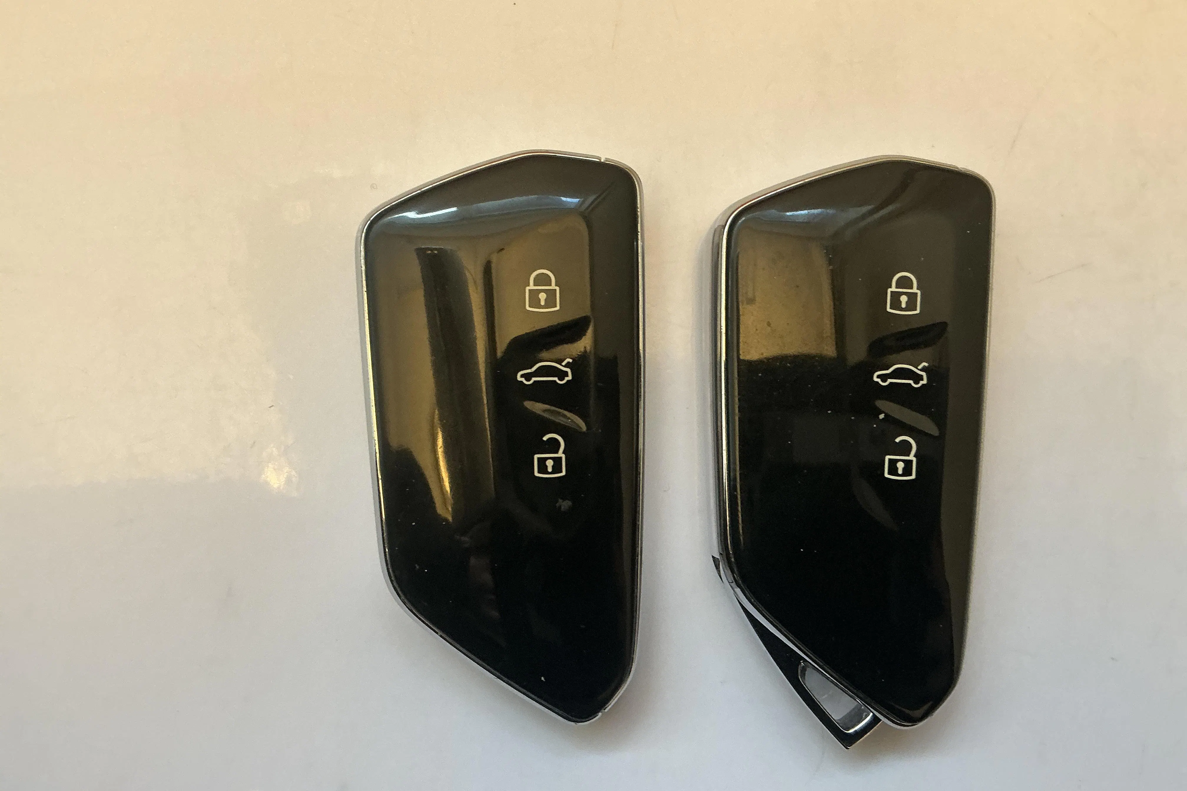 Presentationsfoto 16 av 16: VW ID.3 58kWh (204hk) - 11 180 mil - Automat - silver - 2021