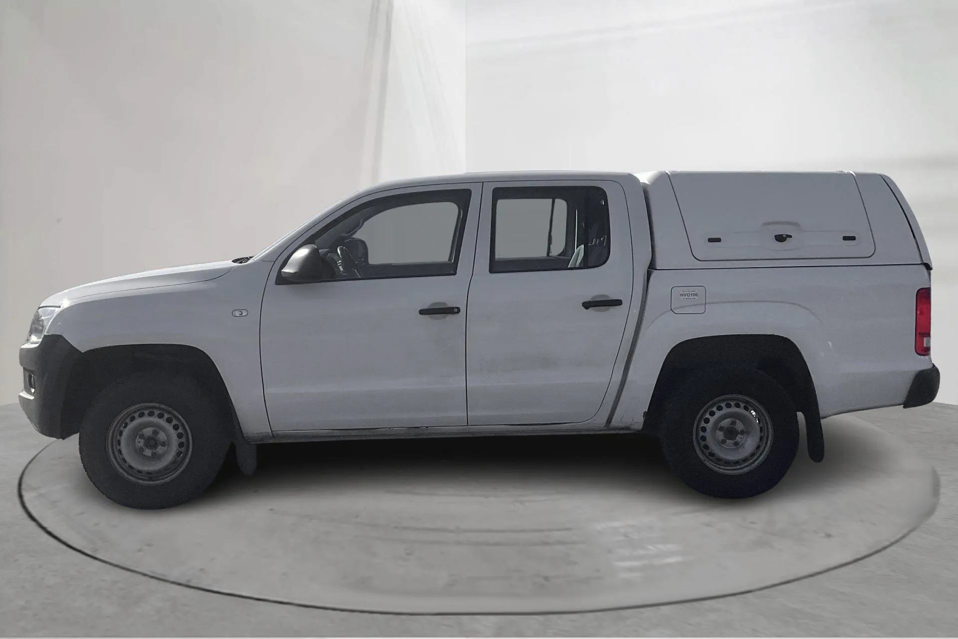 Presentationsfoto 2 av 12: VW Amarok 2.0 TDI 4motion (140hk) - 11 119 mil - Manuell - vit - 2016