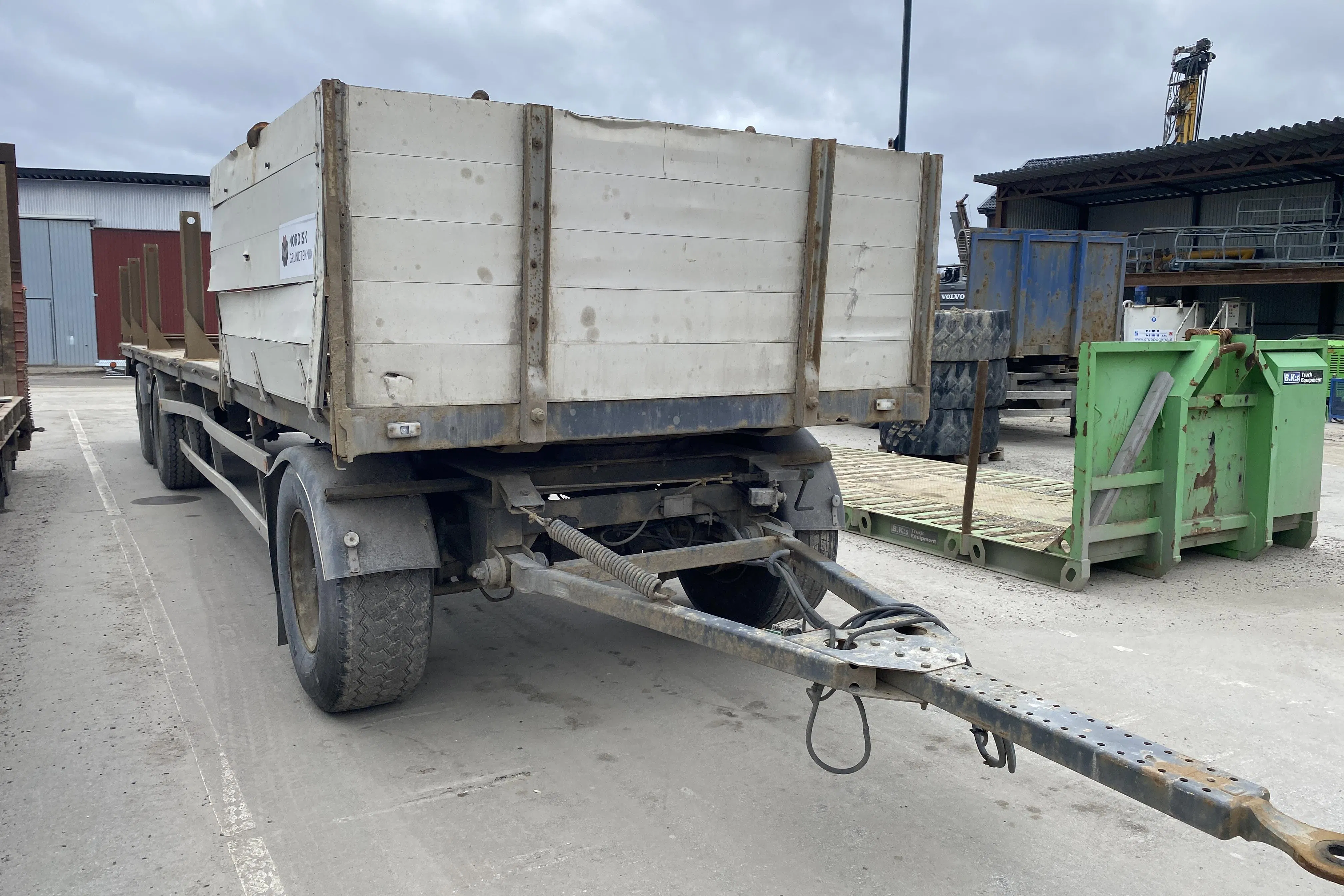 Presentationsfoto 1 av 22: FORSS PARAT.S3-L-FT-123 - 0 km - grön - 1988