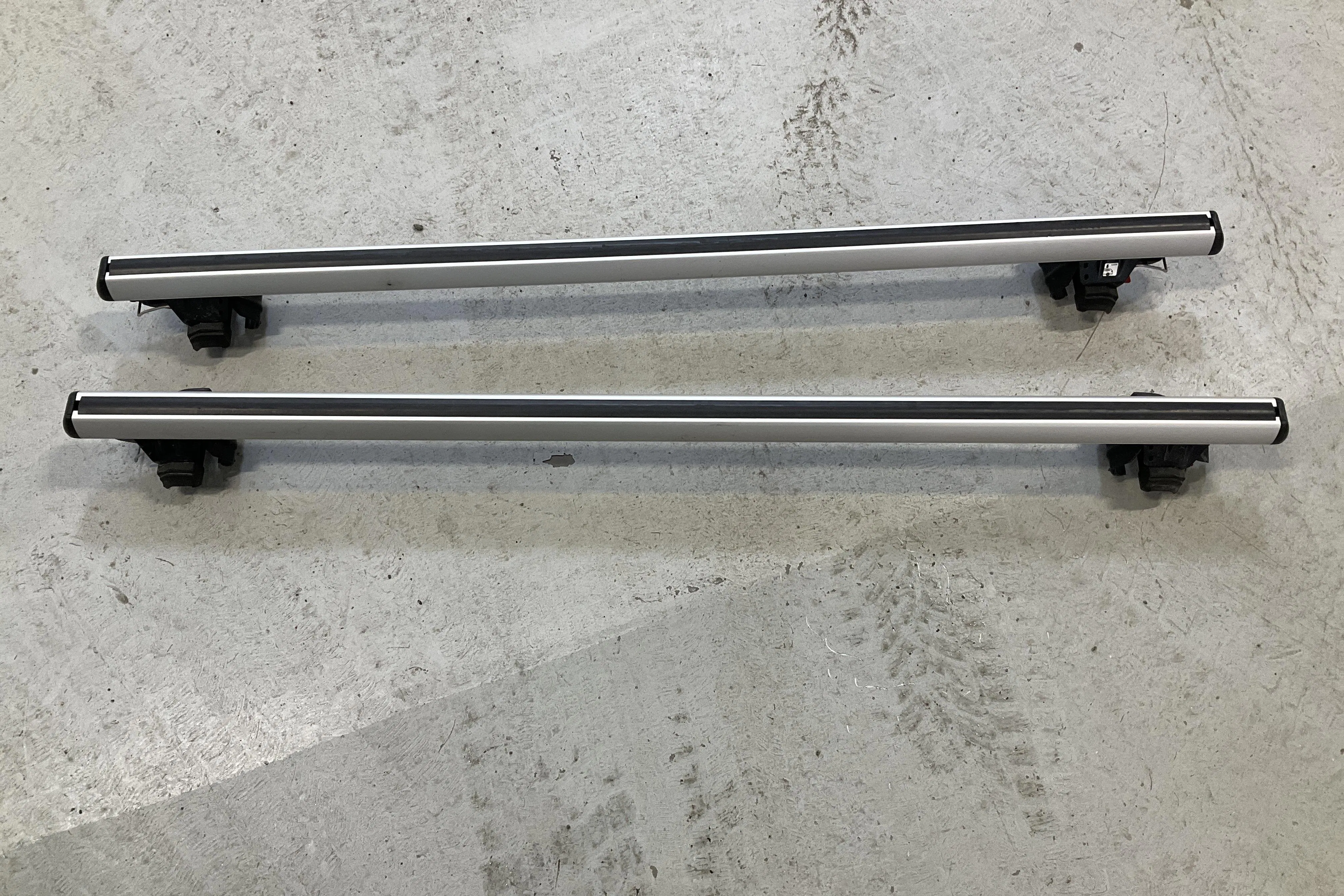 Presentationsfoto 16 av 16: Skoda Superb 1.4 TSI PHEV Kombi (218hk) - 7 978 mil - Automat - vit - 2022