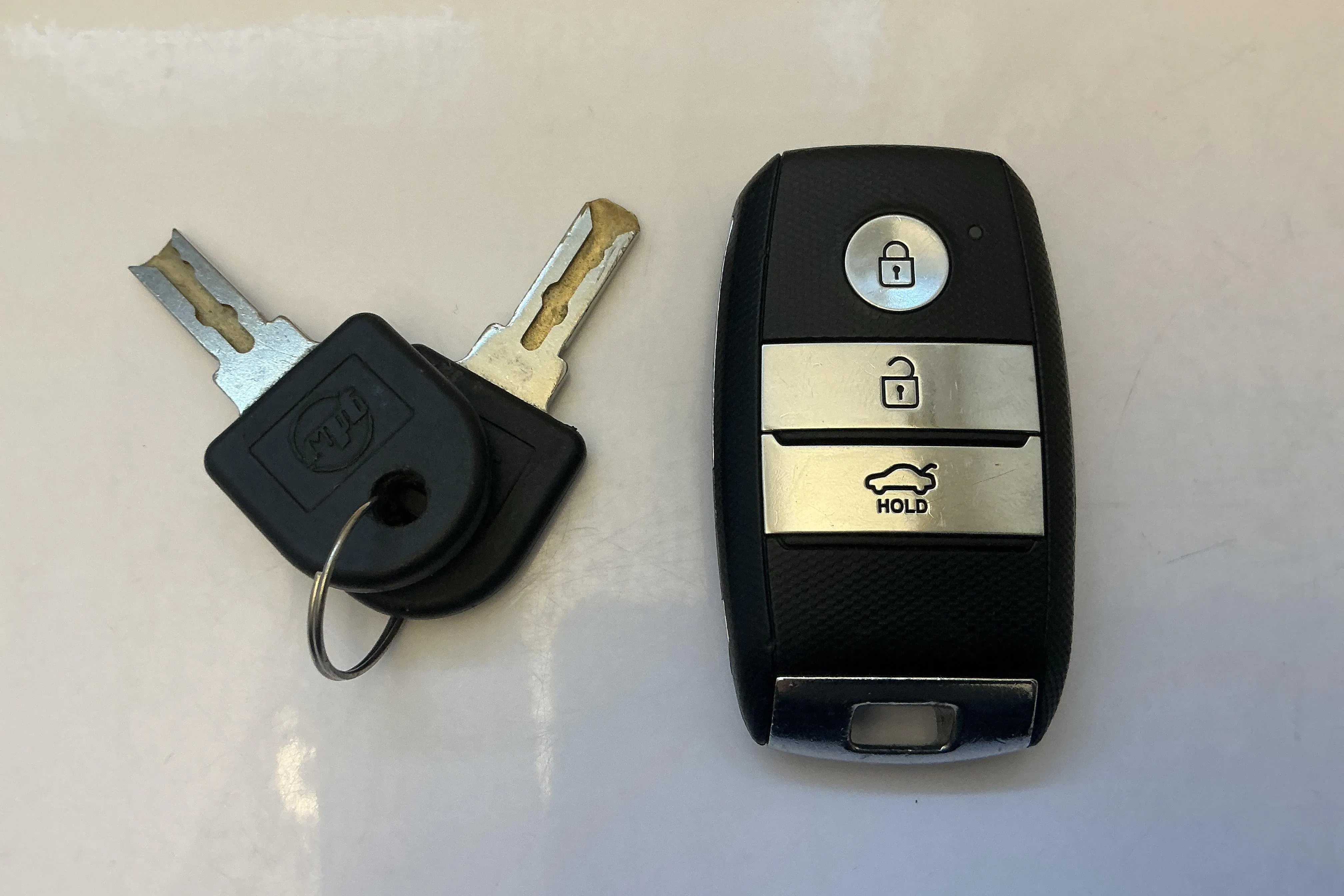 Presentation photo 16 of 16: KIA Optima 2.0 GDi Plug-in Hybrid SW (205hk) - 221 440 km - Automatic - blue - 2018