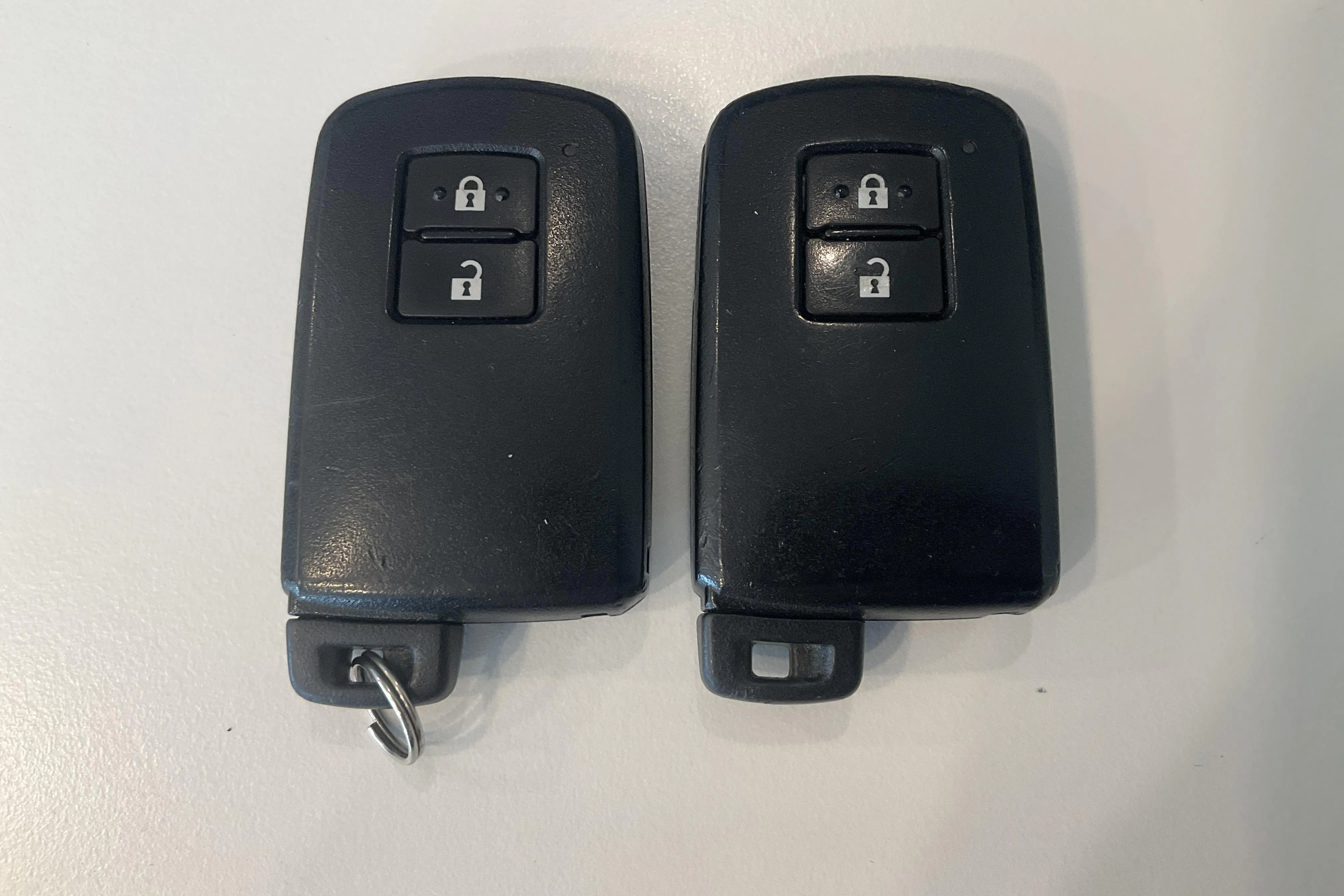 Presentation photo 14 of 14: Toyota Auris 1.8 HSD Touring Sports (99hk) - 55 960 km - Automatic - blue - 2016