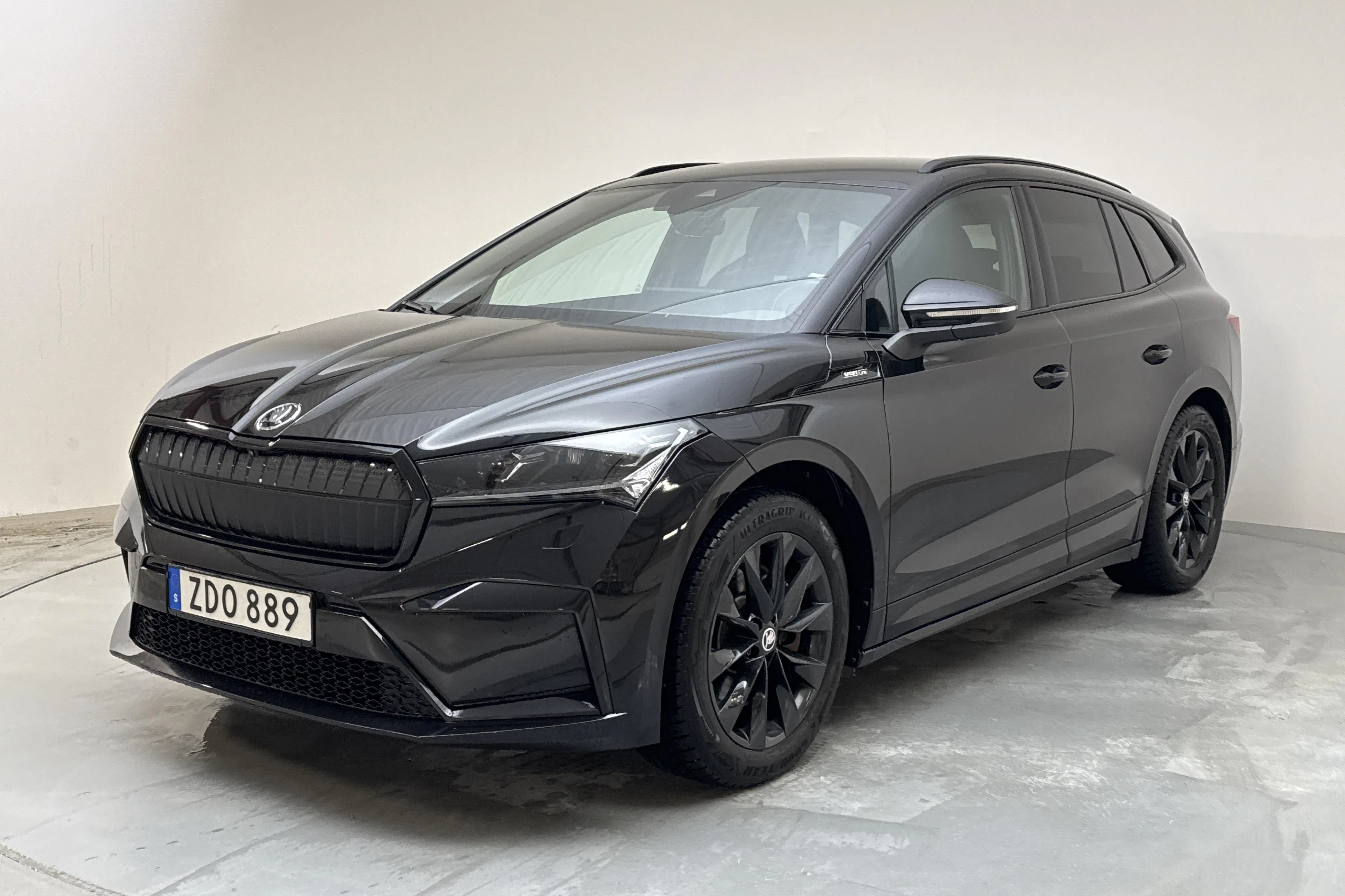 Presentation photo 1 of 21: Skoda Enyaq iV 80x (265hk) - 74 750 km - Automatic - black - 2022