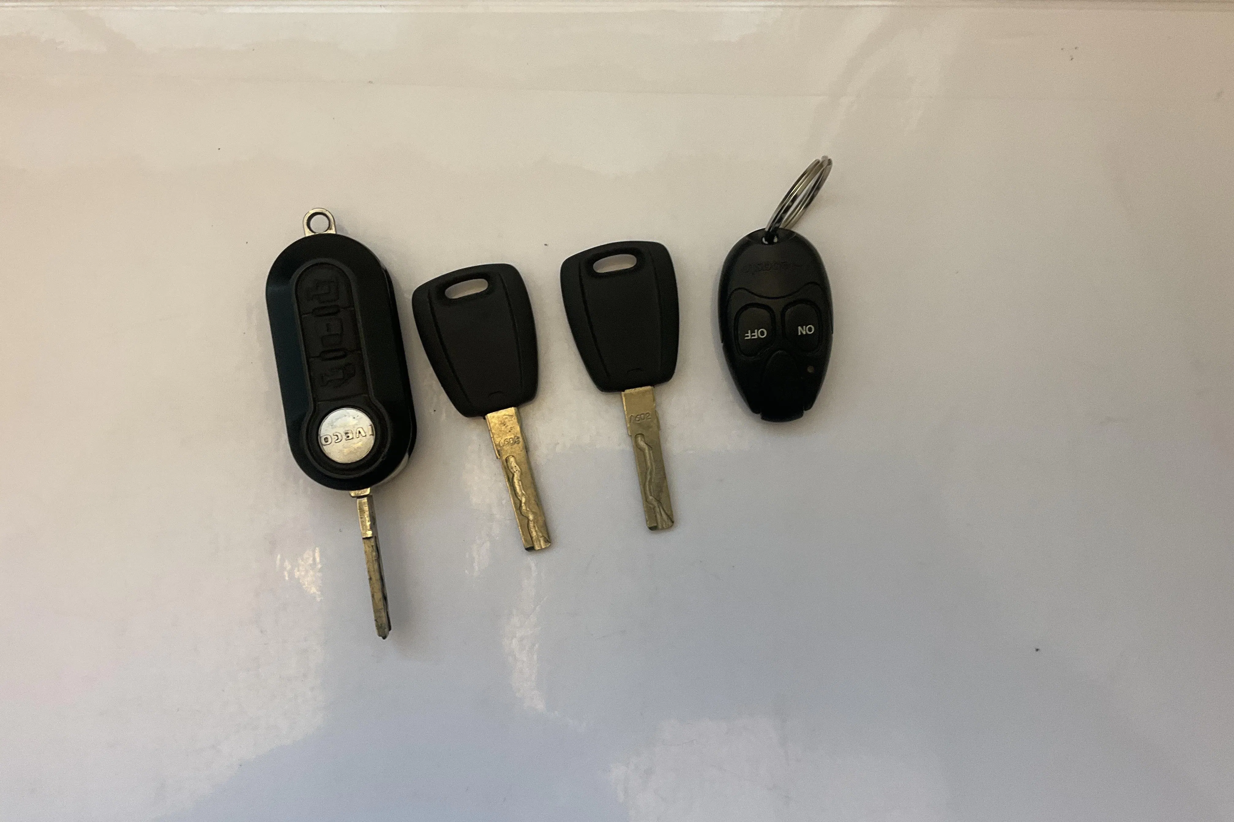 Presentation photo 12 of 12: Iveco Daily 35 2.3 (136hk) - 100 310 km - Automatic - white - 2020