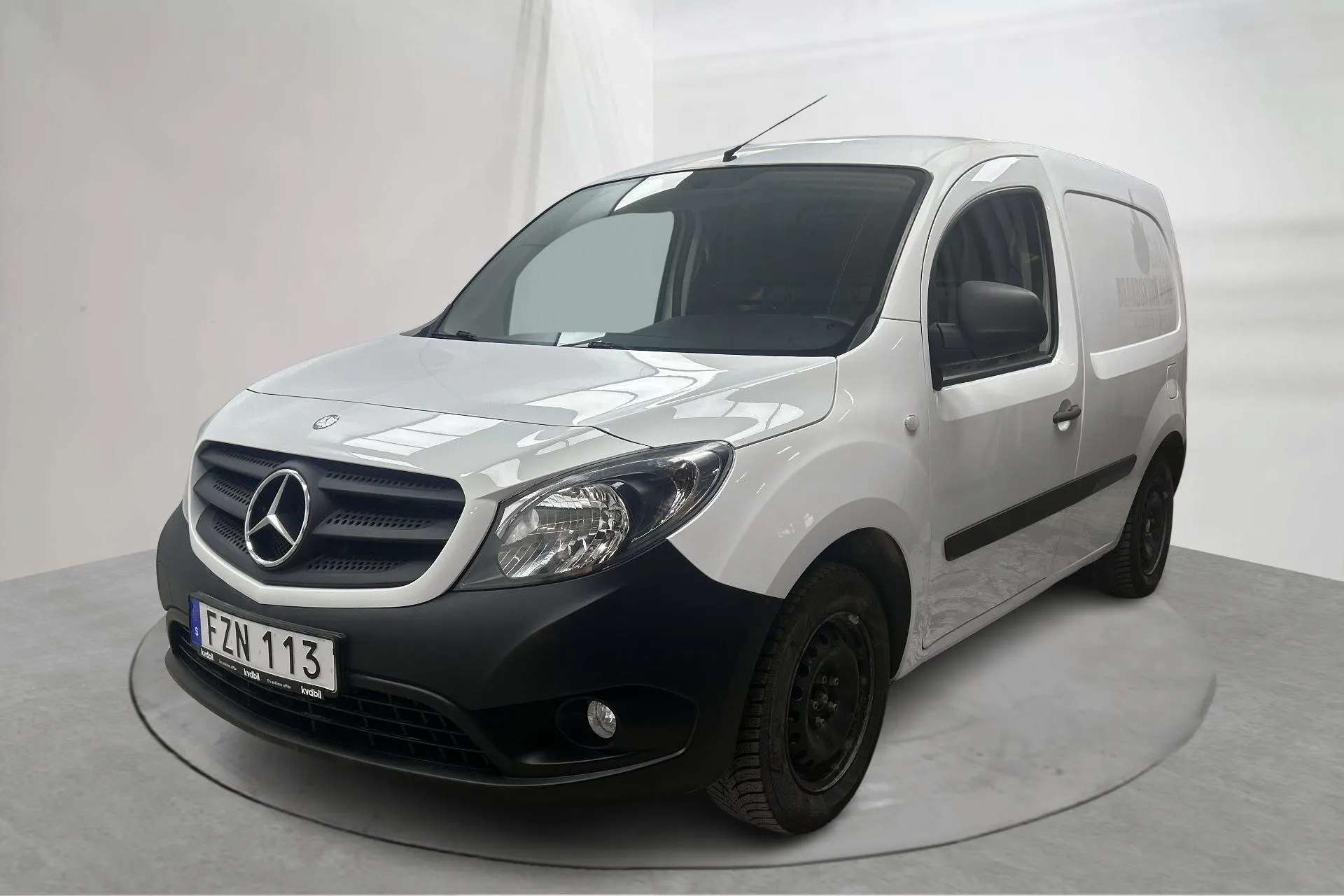Presentation photo 1 of 14: Mercedes Citan 109 1.5 CDI (90hk) - 70 050 km - Manual - white - 2018