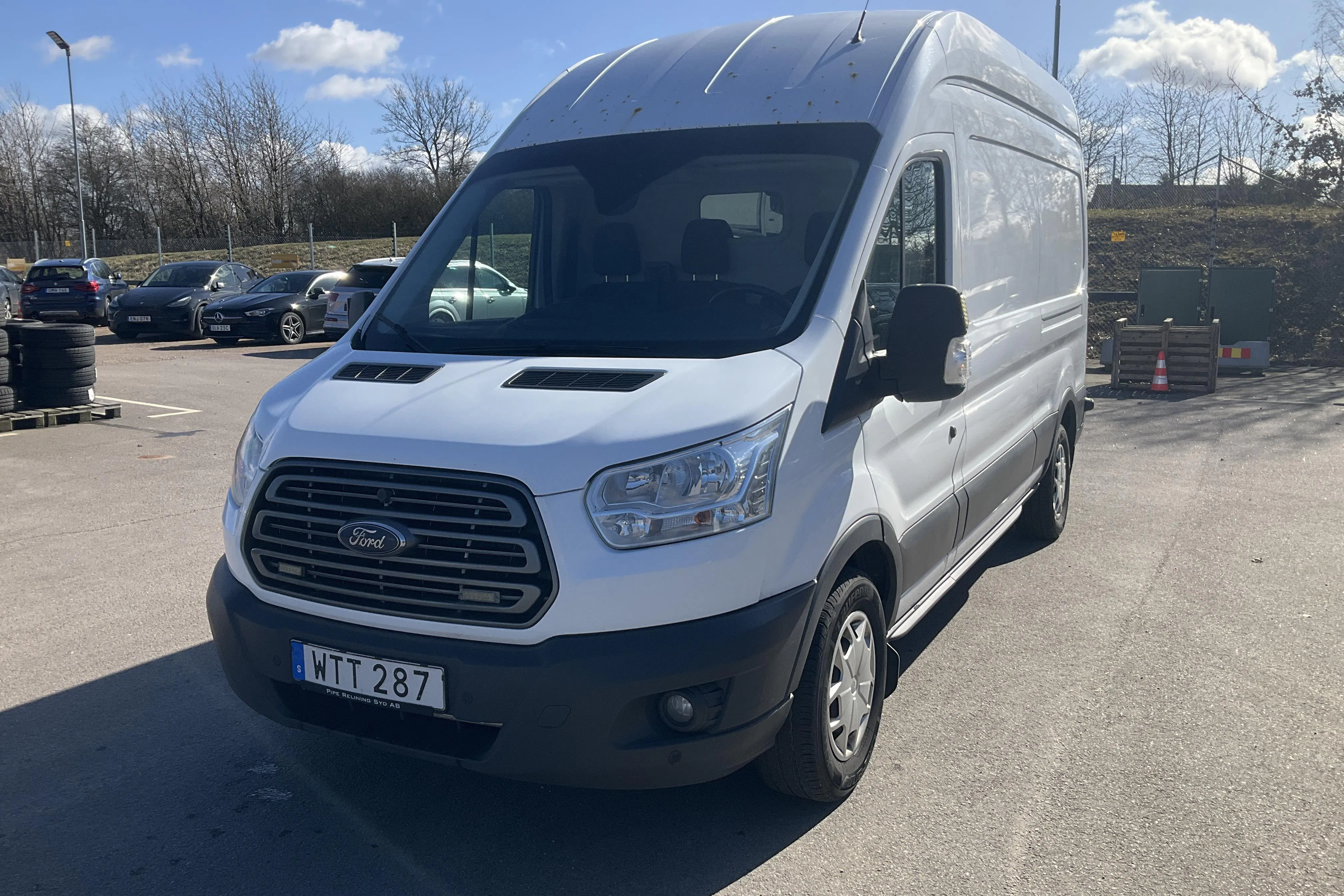 Ford Transit 350 2.0 TDCi 2WD Skåp (130hk)