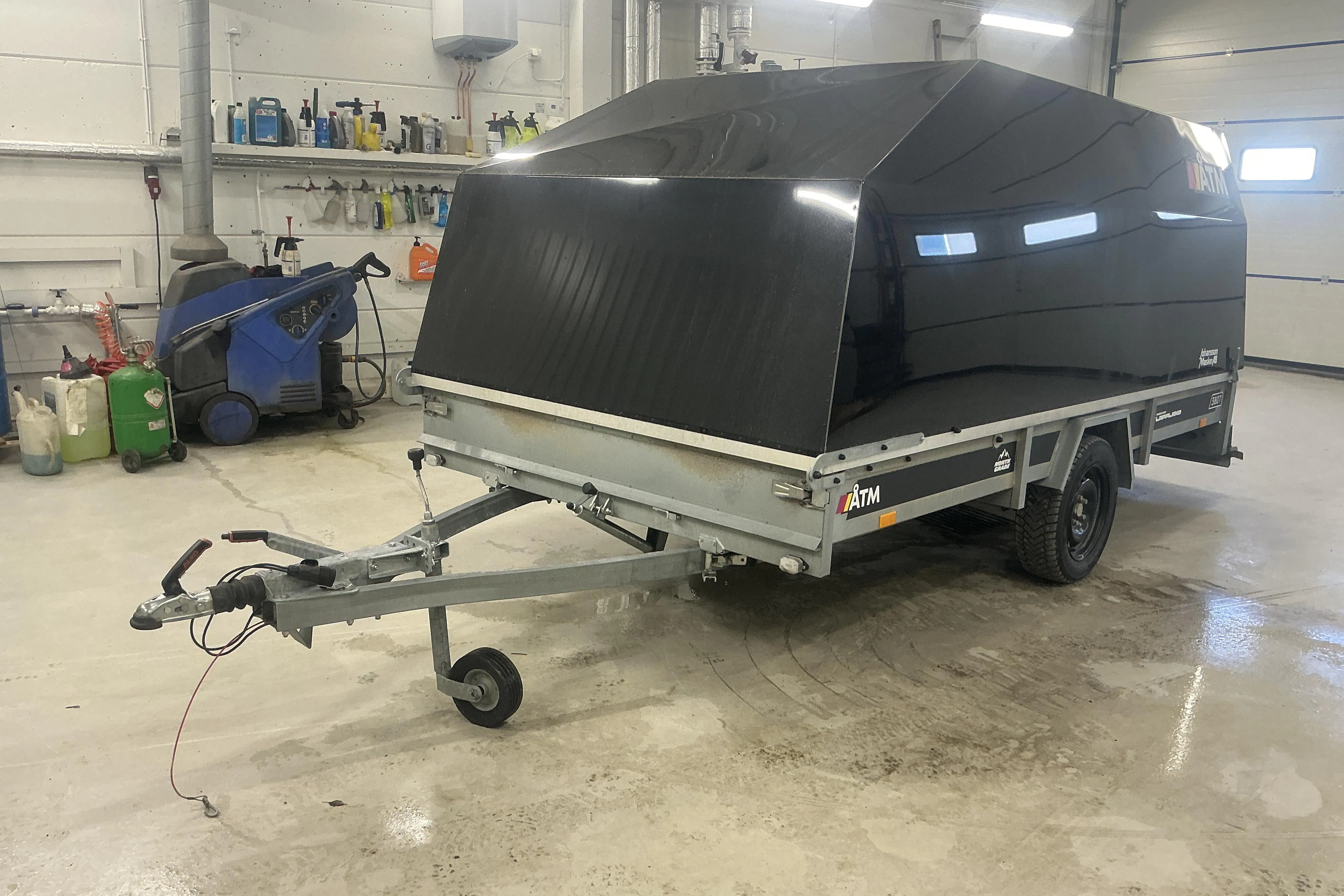 NORTH GRADE ÅTM 380 Kåpsläpvagn med tippfunktion Släpvagn (Rep.Objekt)