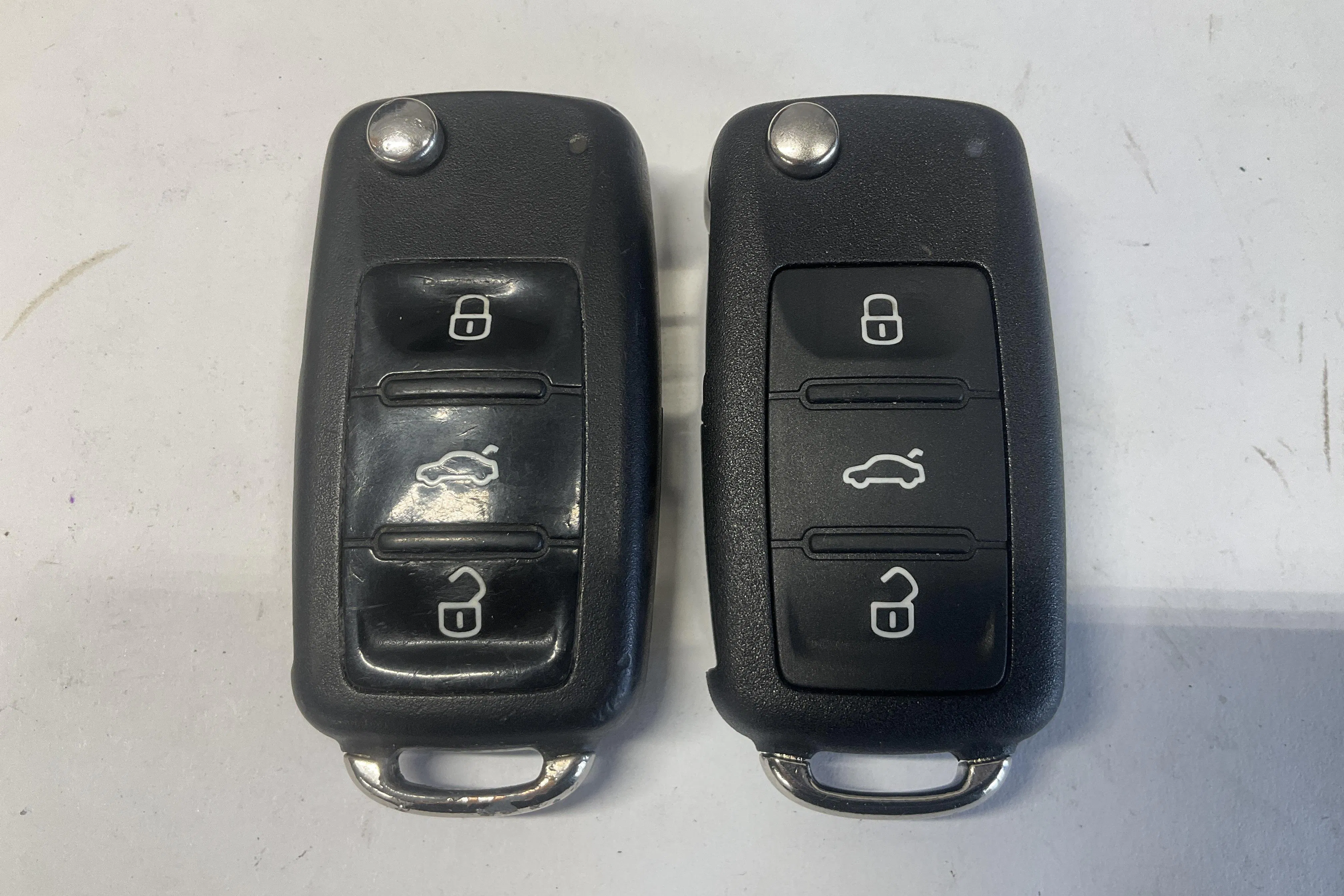 Presentation photo 12 of 12: VW Golf VI 1.6 MultiFuel E85 5dr (102hk) - 66 330 km - Manual - silver - 2011