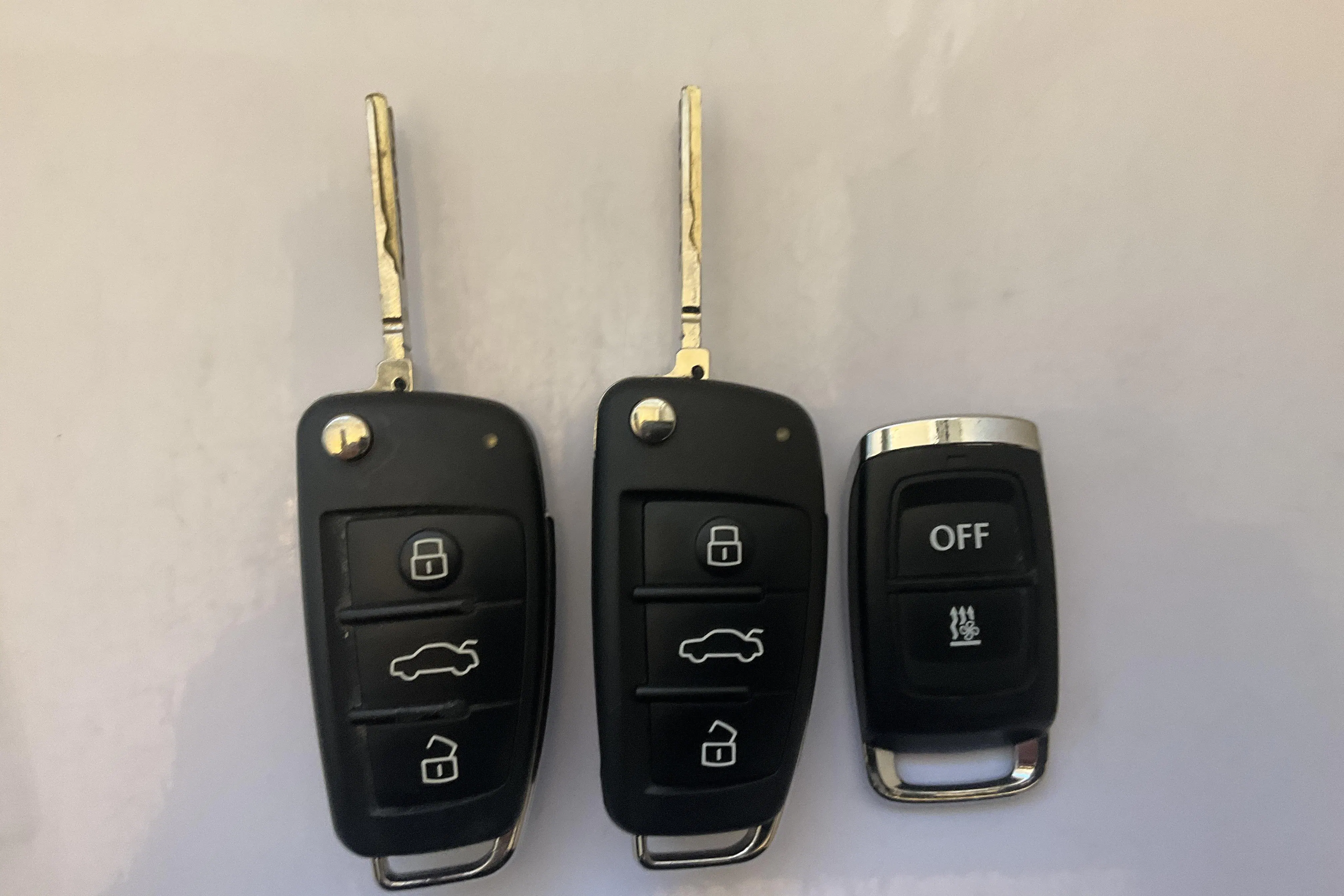 Presentationsfoto 14 av 14: Audi Q3 35 TFSI (150hk) - 14 541 mil - Automat - vit - 2023