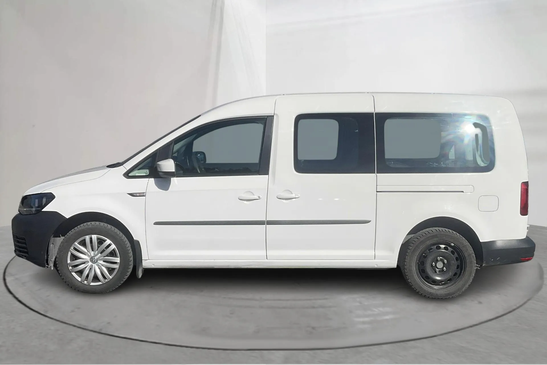 Presentationsfoto 2 av 12: VW Caddy Maxi Combi 1.4 TGI (110hk) - 11 398 mil - Manuell - vit - 2020