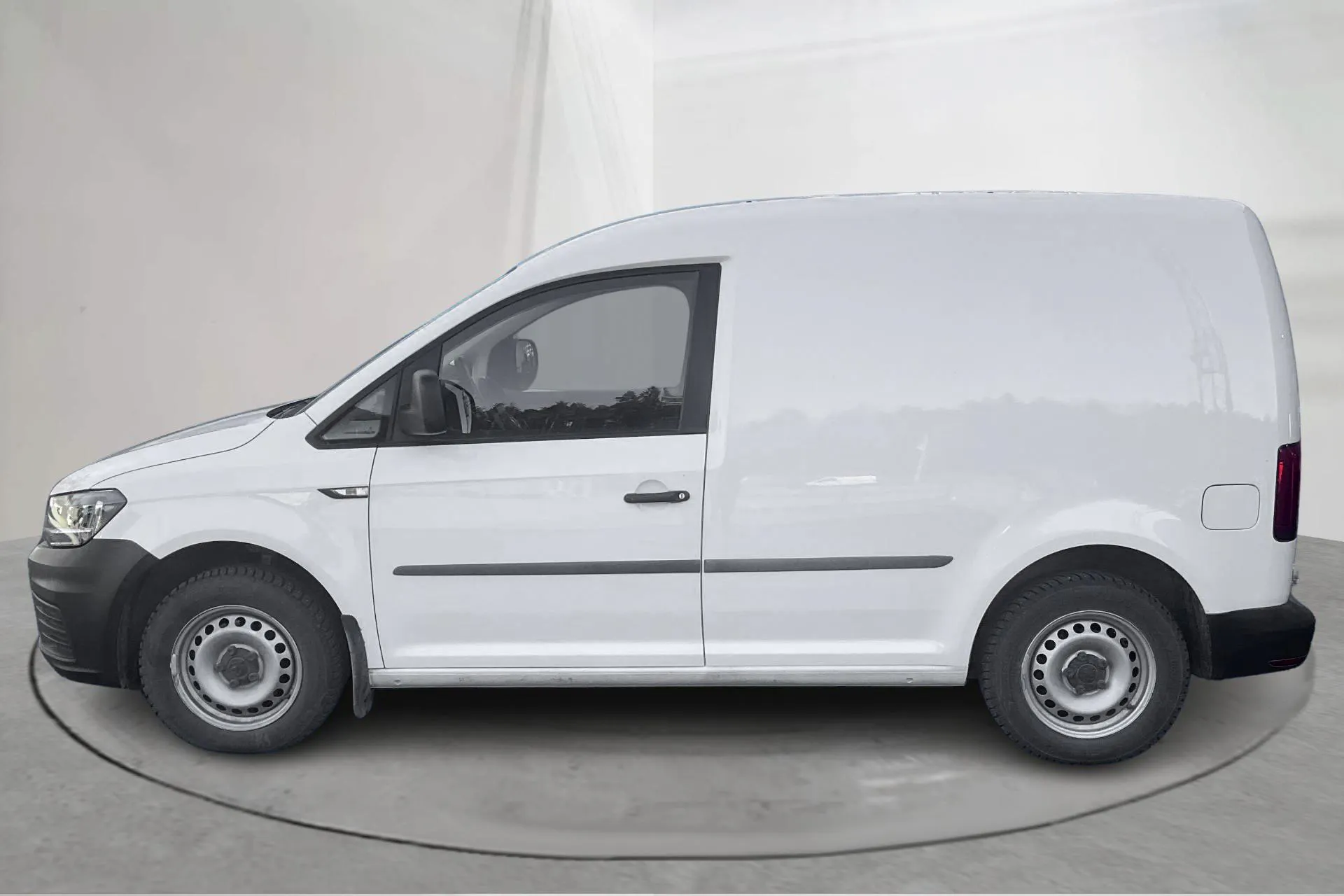 Presentation photo 2 of 13: VW Caddy 2.0 TDI Skåp (102hk) - 92 880 km - Automatic - white - 2019