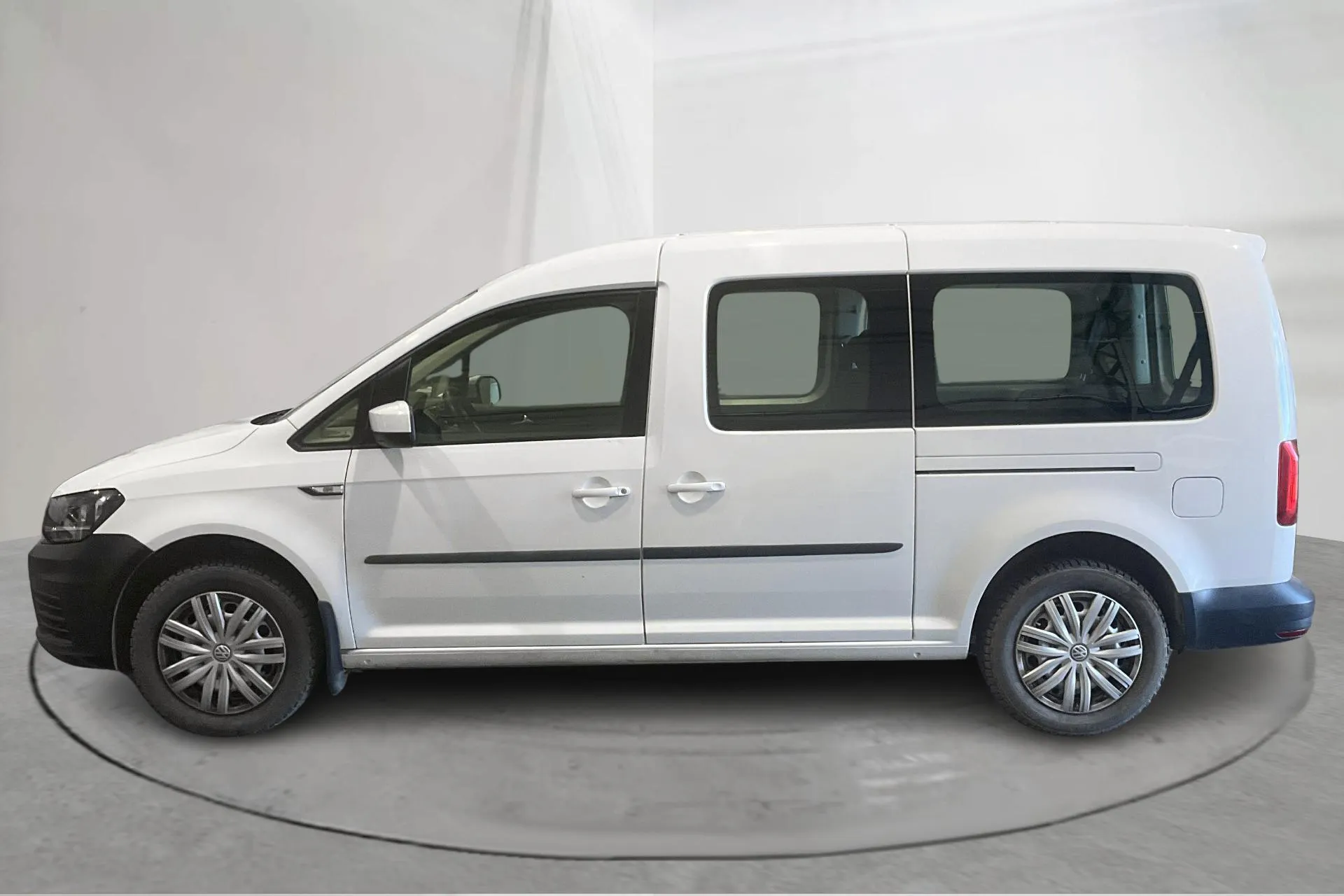 Presentationsfoto 2 av 12: VW Caddy Maxi Life 1.4 TGI (110hk) - 17 457 mil - Manuell - vit - 2017