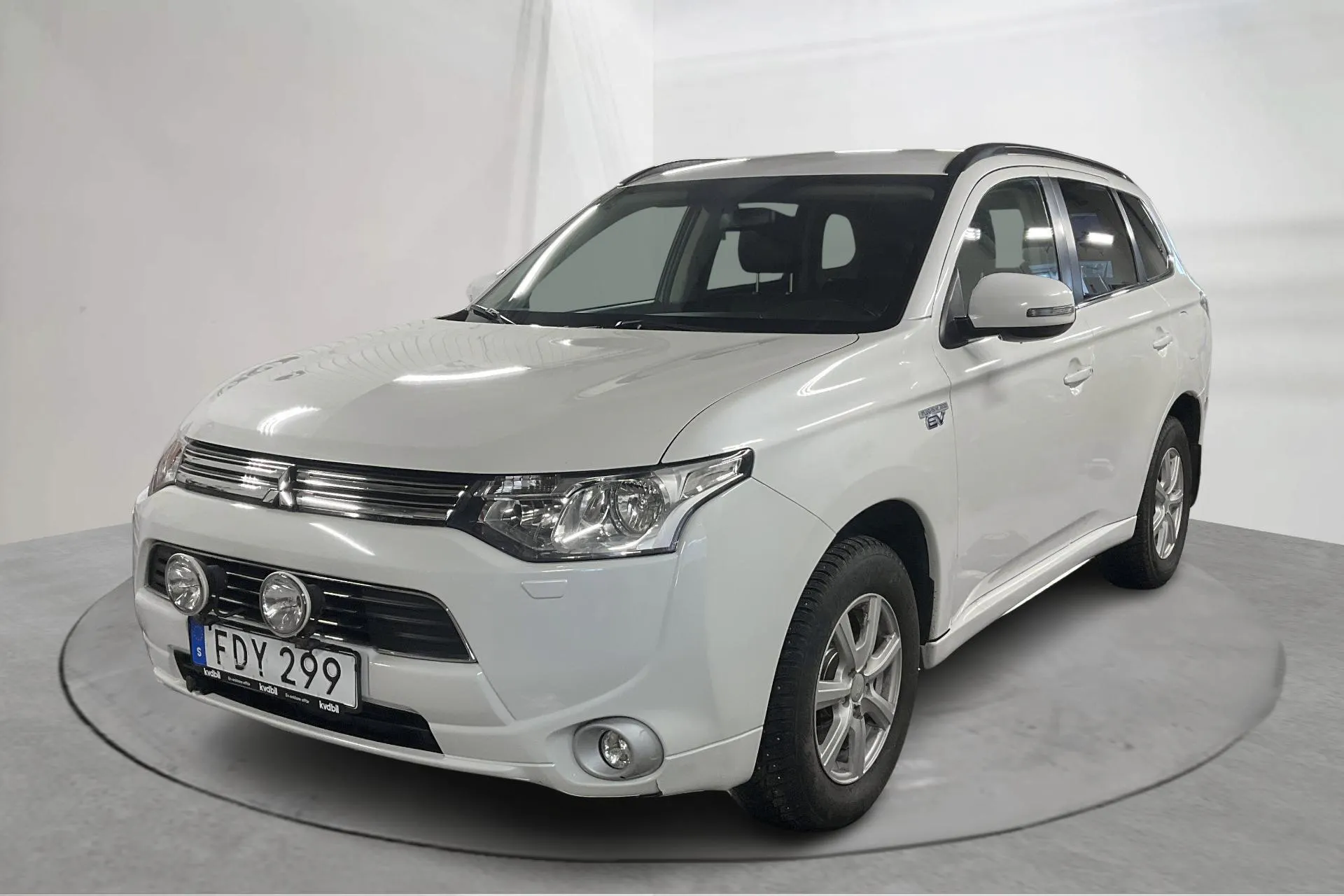 Mitsubishi Outlander 2.0 Plug-in Hybrid 4WD (121hk)