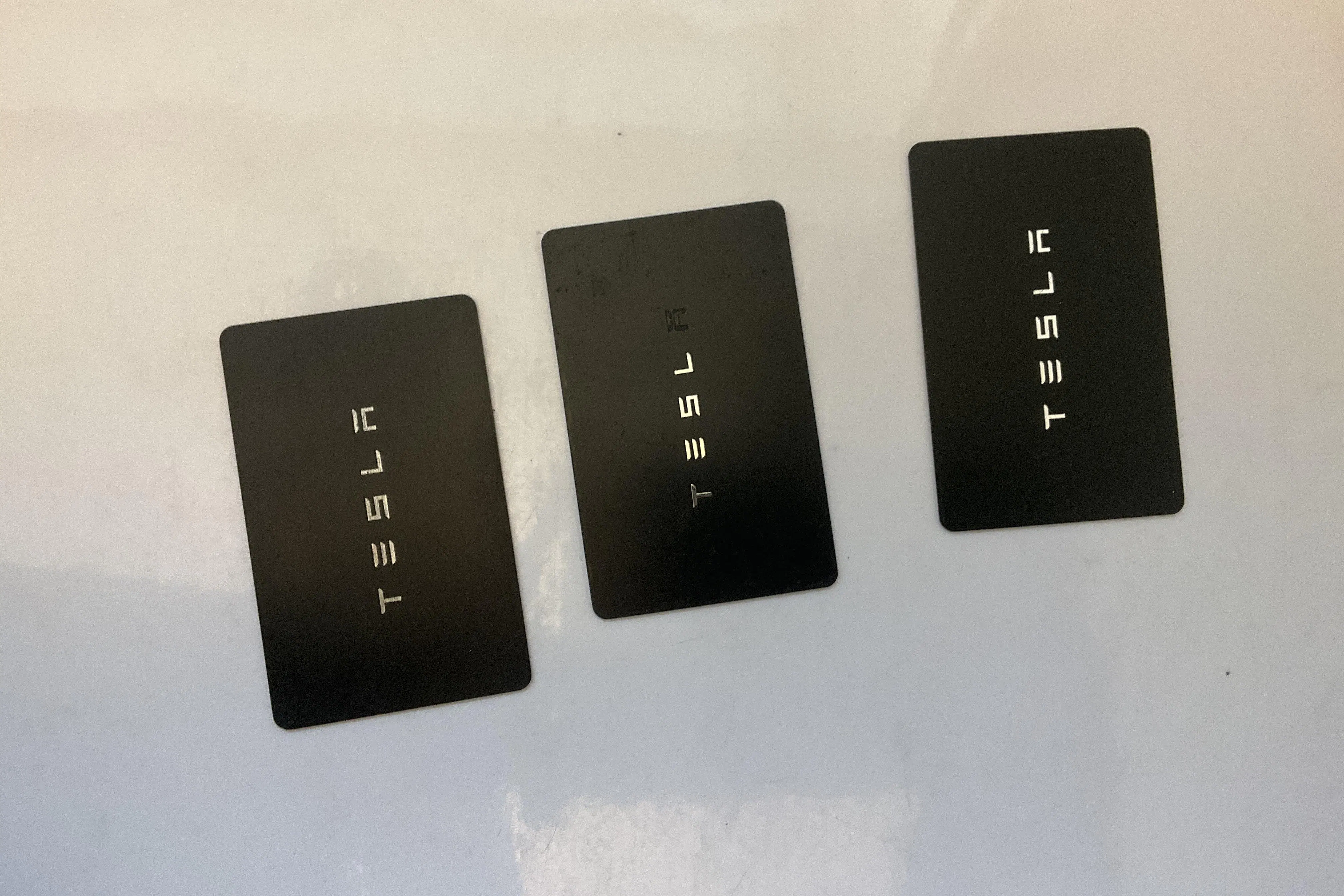 Presentation photo 18 of 18: Tesla Model 3 Long Range Dual Motor AWD - 182 720 km - Automatic - red - 2020