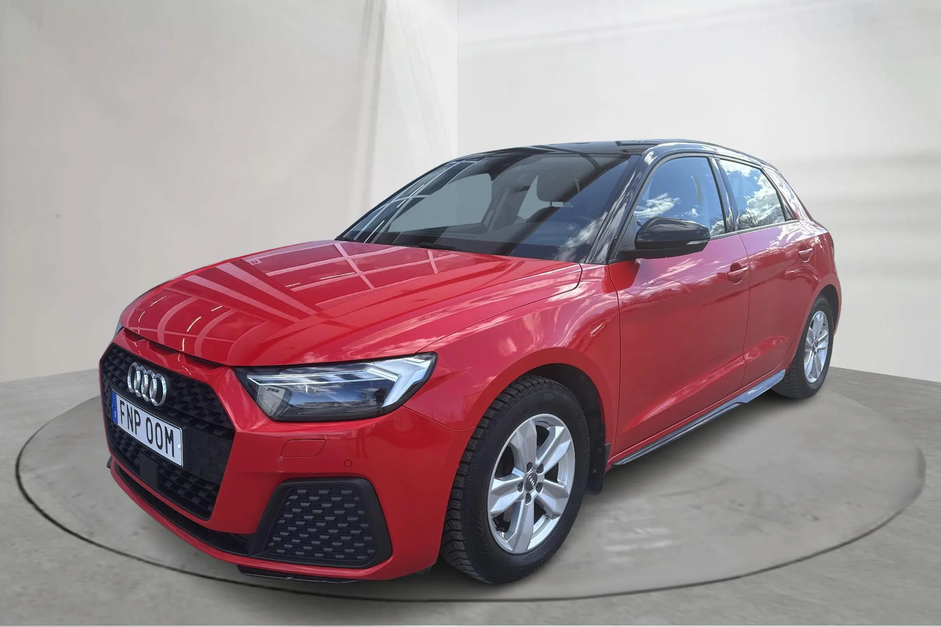 Presentationsfoto 1 av 13: Audi A1 Sportback 30 TFSI (116hk) - 7 731 mil - Automat - röd - 2020