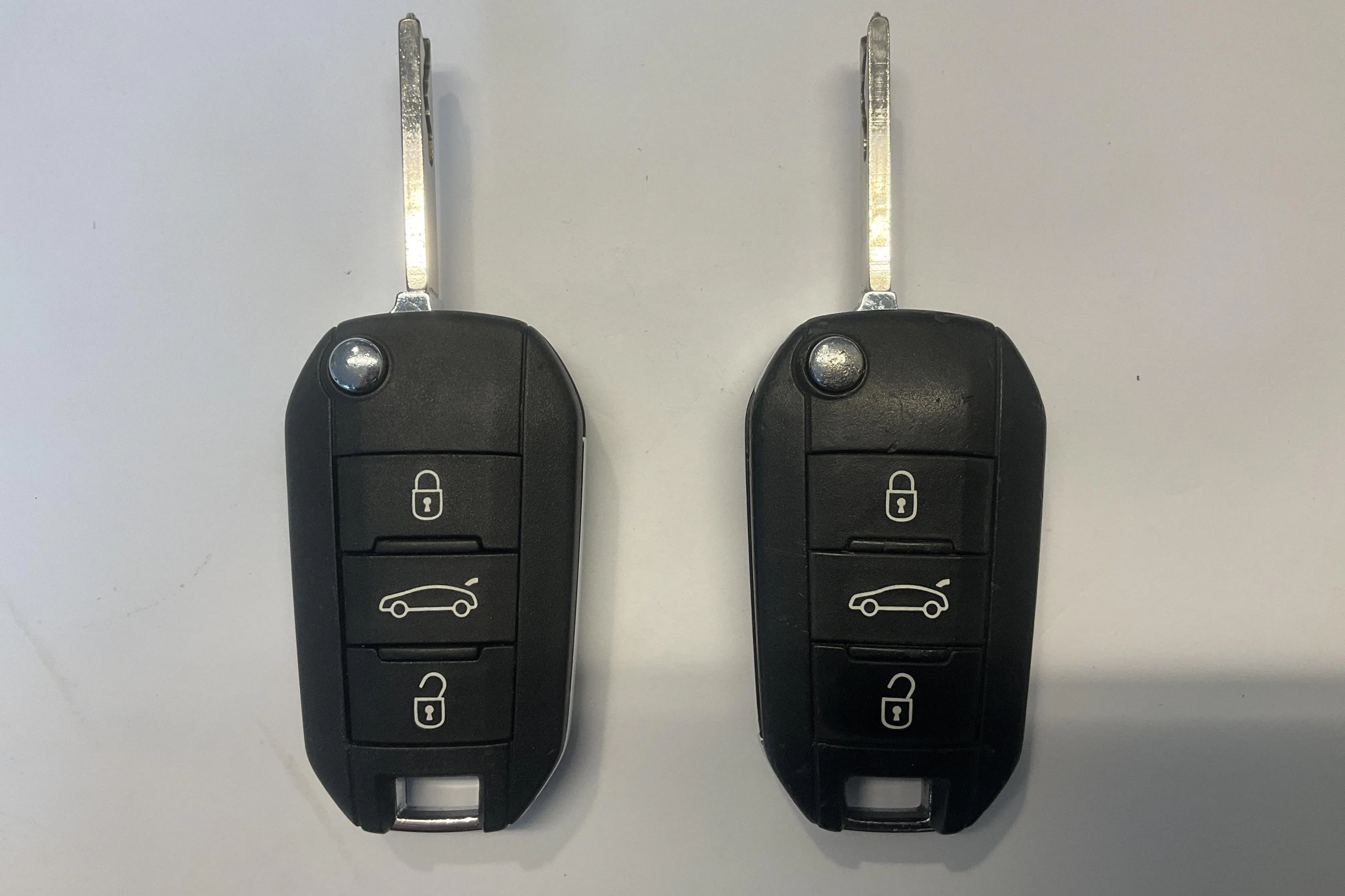 Presentationsfoto 12 av 12: Peugeot 508 SW BlueHDi (120hk) - 12 231 mil - Manuell - vit - 2015