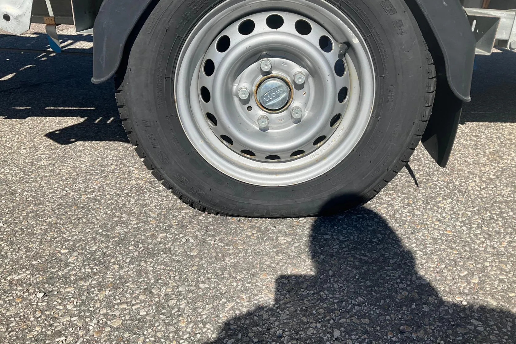 Presentationsfoto 6 av 6: TYSSE ställningssläp med ställning - 0 km - silver - 2022