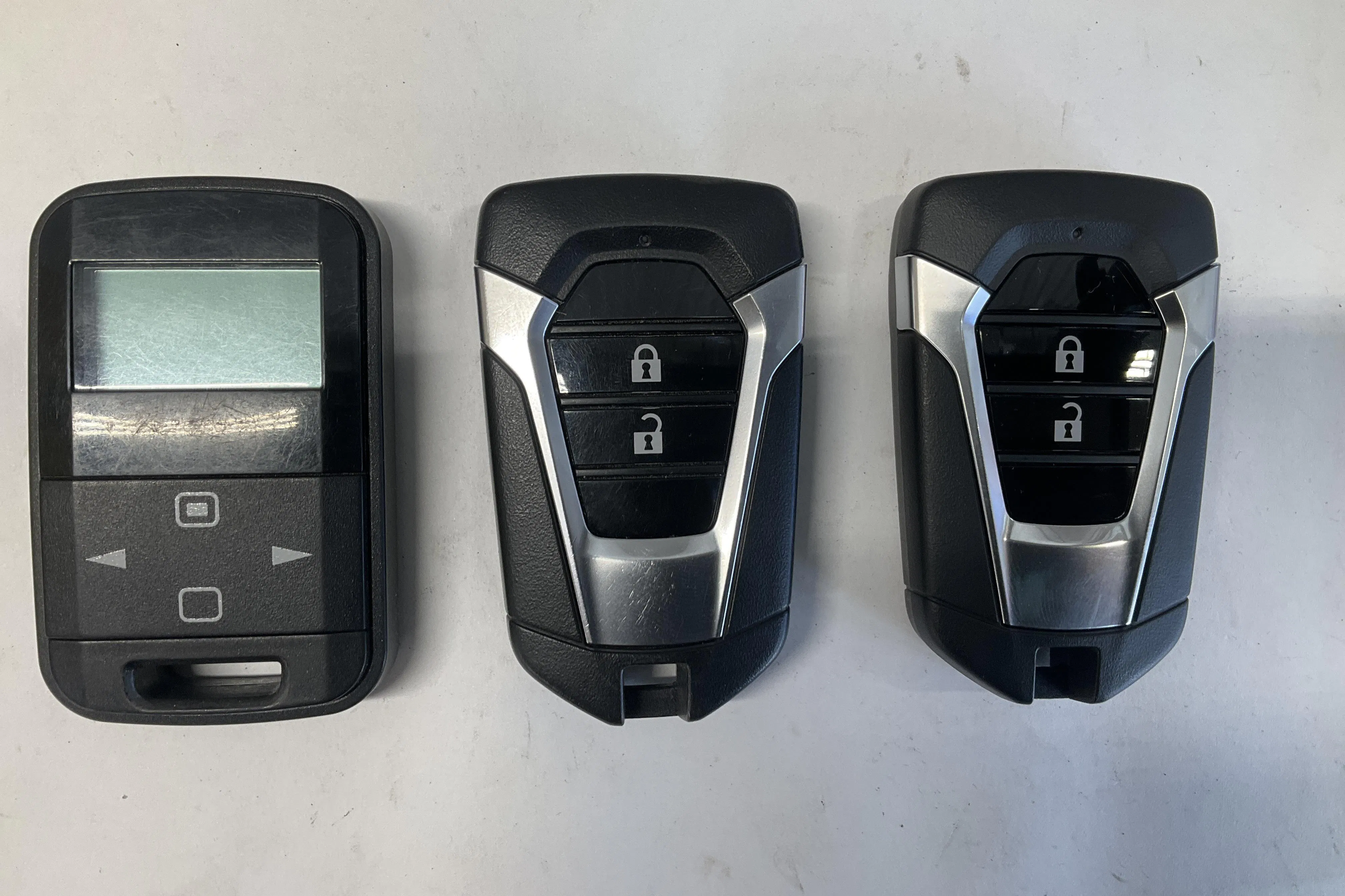 Presentation photo 16 of 16: Isuzu D-MAX 1.9 DDI 4WD (164hk) - 10 630 km - Automatic - gray - 2024