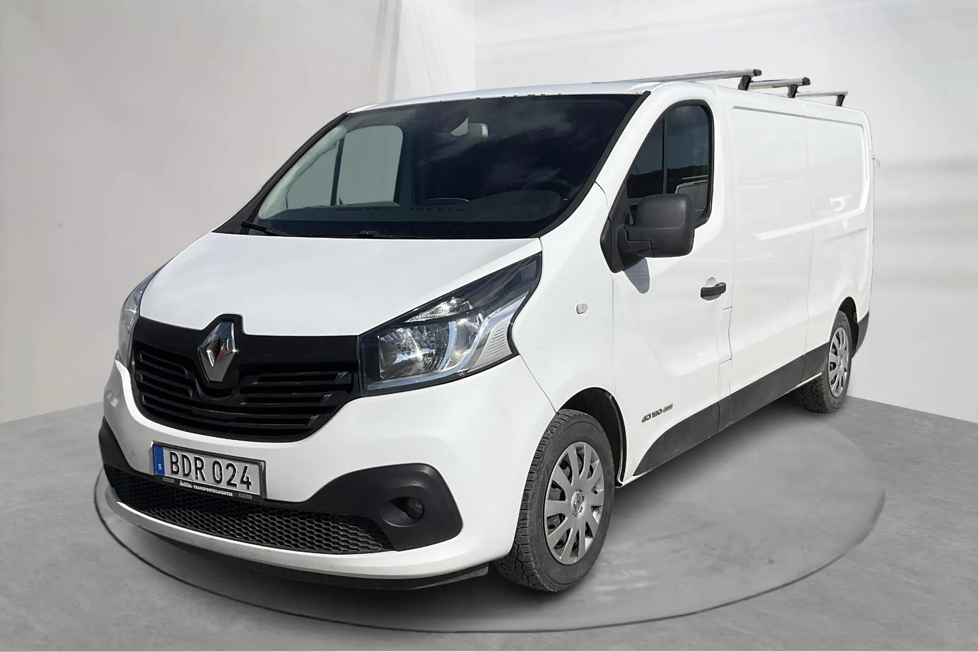 Presentationsfoto 1 av 14: Renault Trafic 1.6 dCi Skåp (120hk) - 25 456 mil - Manuell - vit - 2016