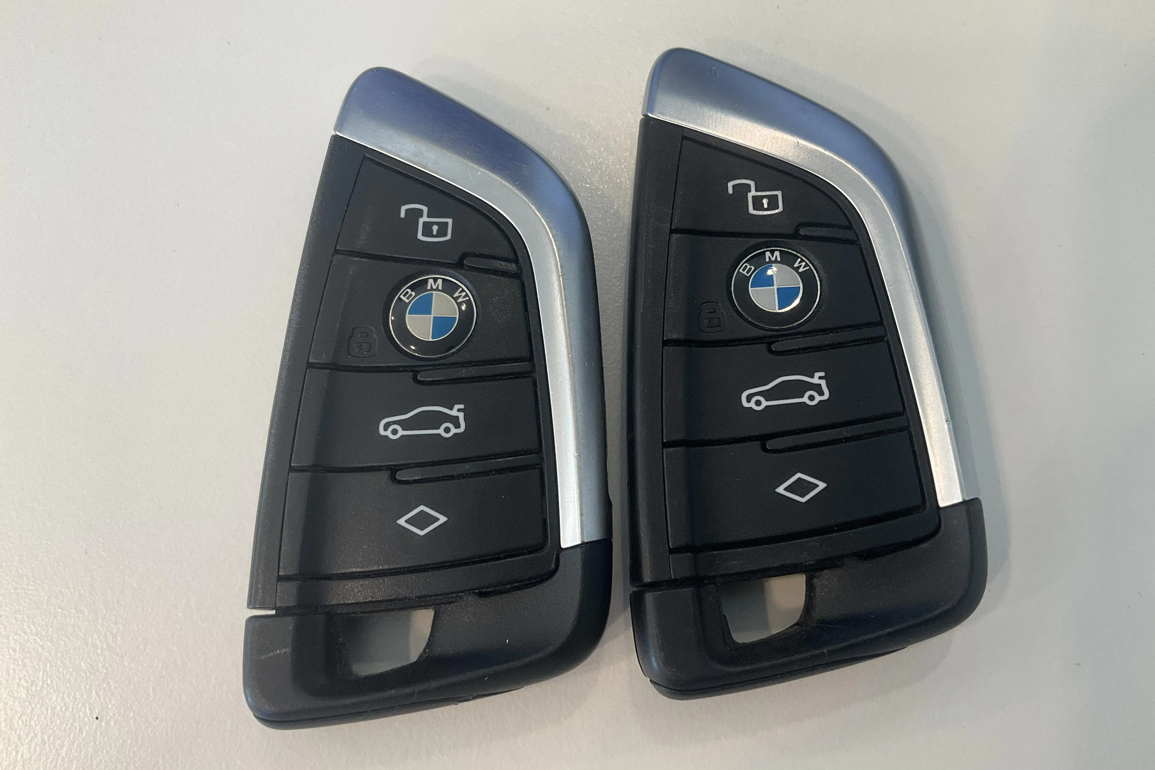 Presentationsfoto 25 av 25: BMW i4 M50 xDrive, G26 (544hk) - 8 734 mil - Automat - vit - 2023